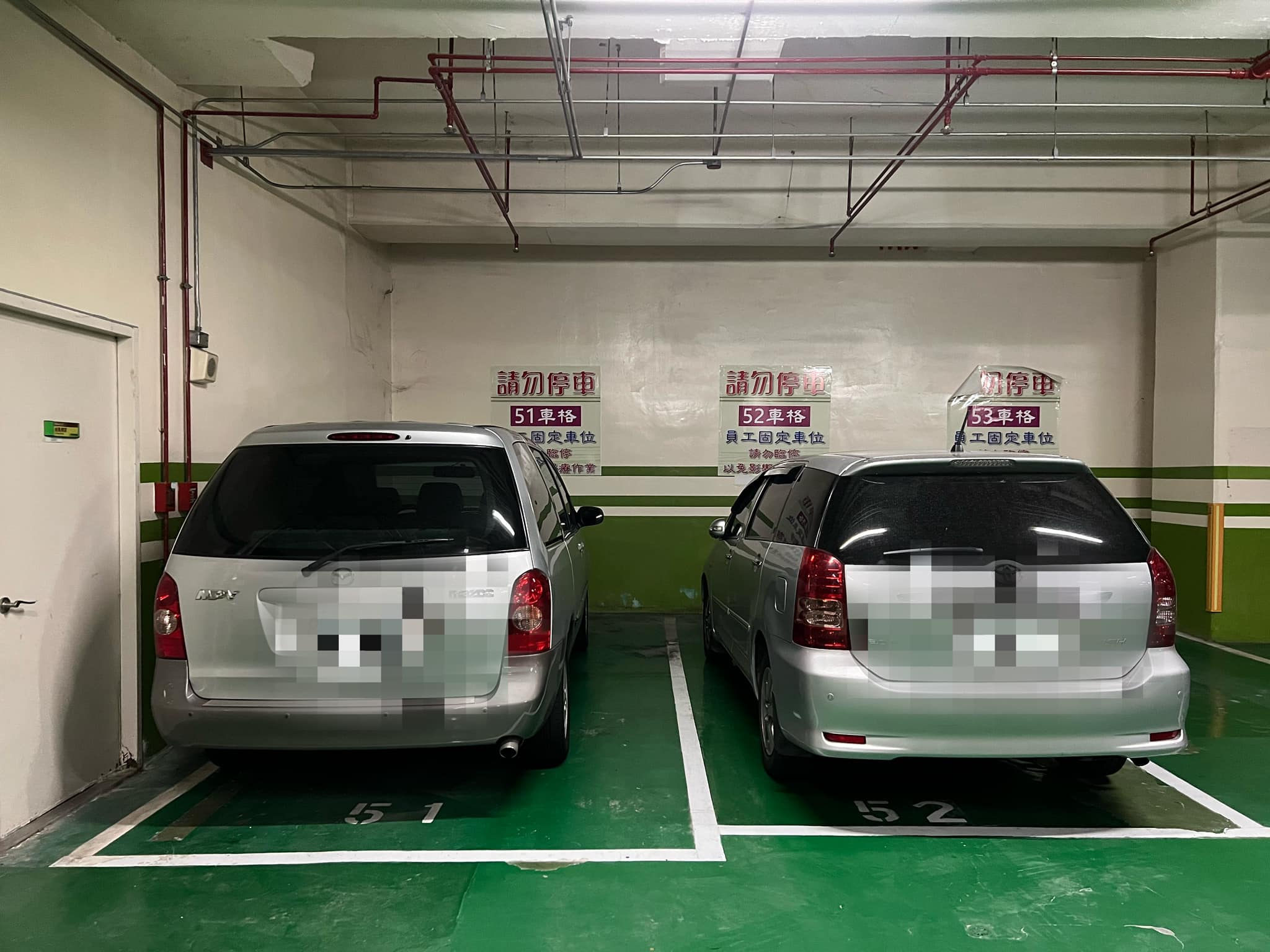 台大醫院婦產科醫師施景中分享同事「周叔叔」的暖心舉動，得到大批網友讚賞。（翻攝自Jin-Chung Shih臉書）