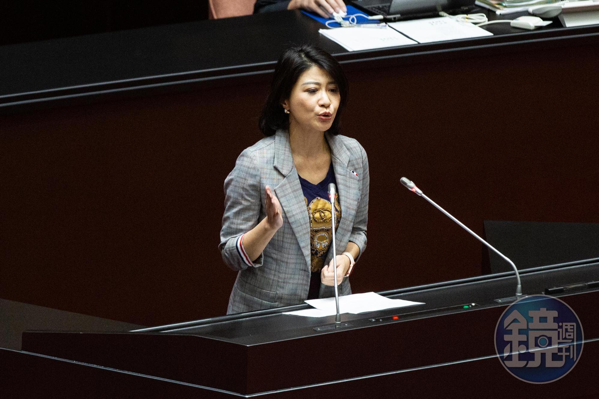 民進黨立委林楚茵po文怒轟顏清標,「分明就是不想處理這些債務,吃銀行夠夠!」(本刊資料照)
