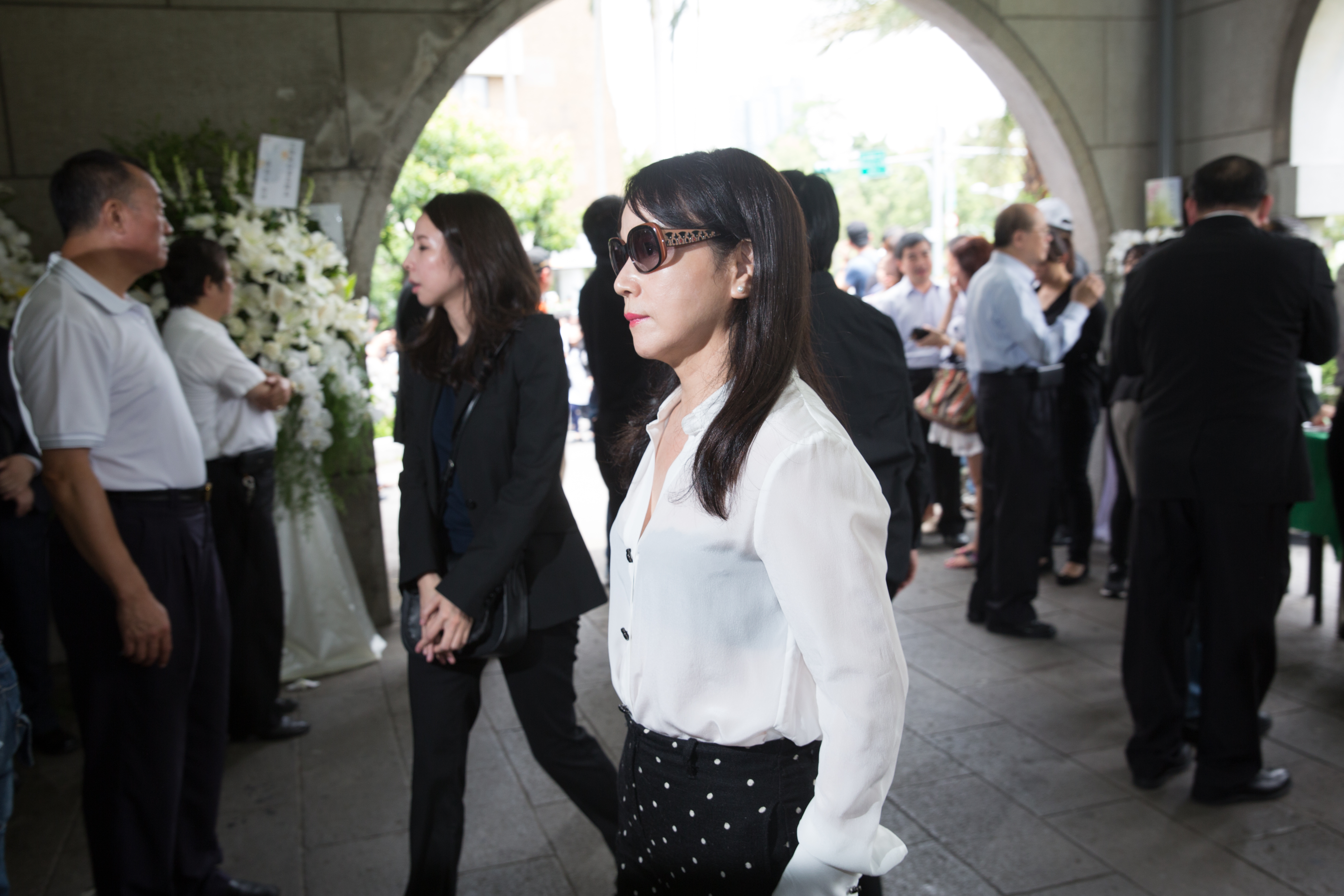 周玉蔻今天在廣播節目上怒嗆顏清標，在記者會上編故事、滿口謊言，「請你不要口口聲聲的講媽祖，媽祖不是你家的保鑣。」（本刊資料照）