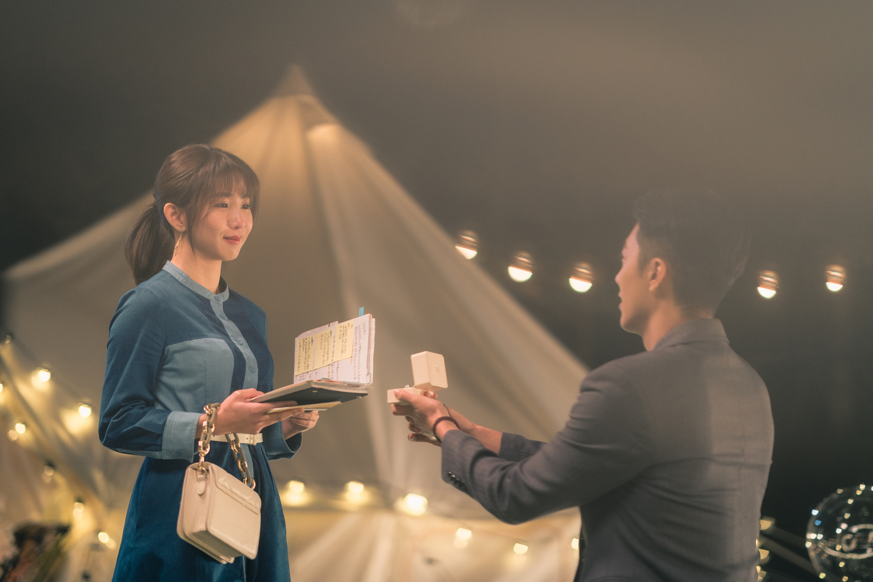 郭書瑤、蔡凡熙《通靈少女》後「轉大人」，在新作《再說一次我願意》進展到談婚論嫁。（皮諾丘電影）