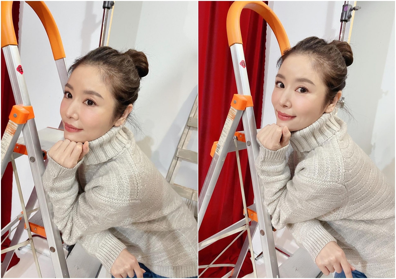 林心如穿著peter wu男裝毛衣，透露自己超愛高領毛衣。（翻攝自林心如IG）