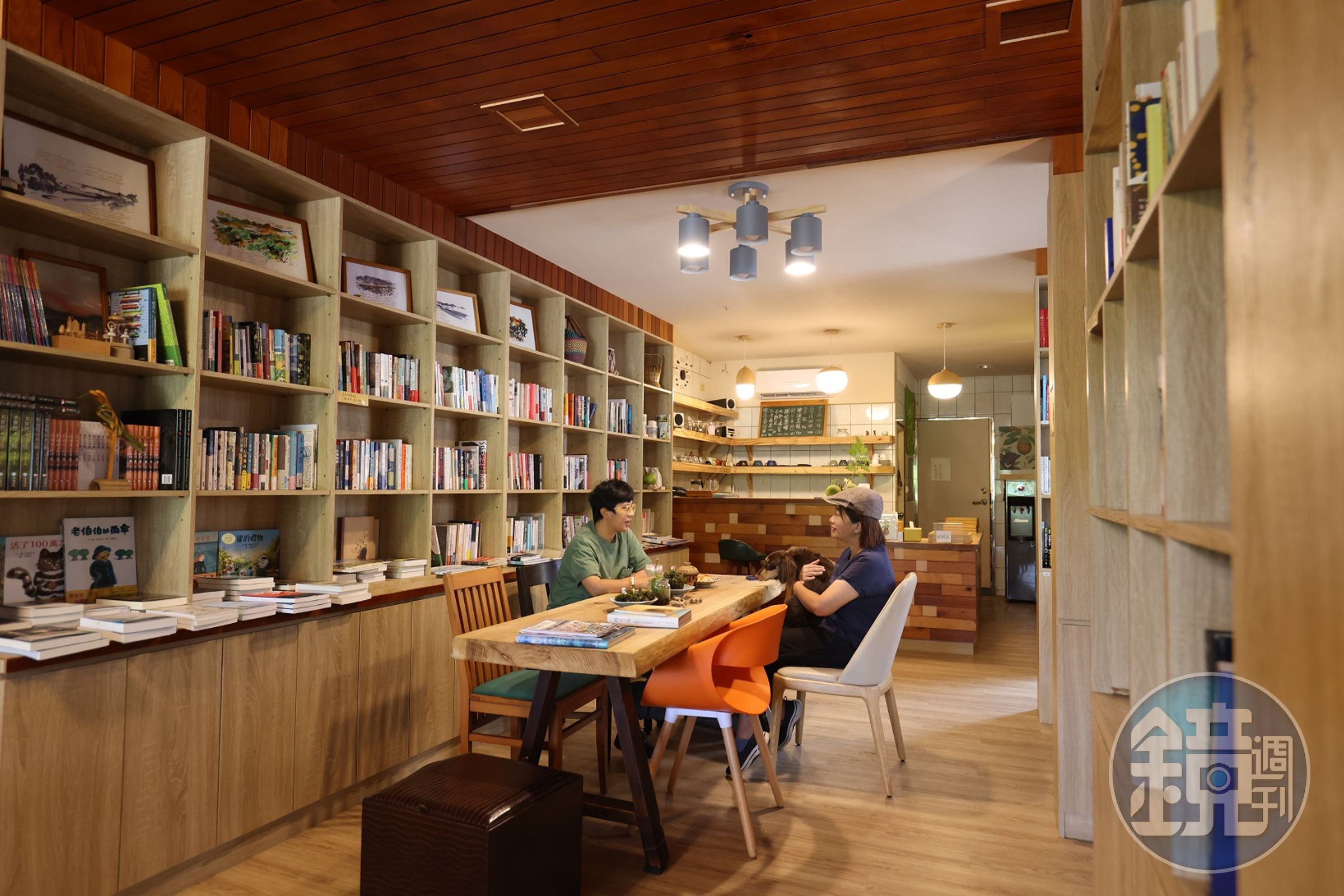 店主杜蘊宸因為愛上雙溪，所以移居於此，日日享受周圍風景。