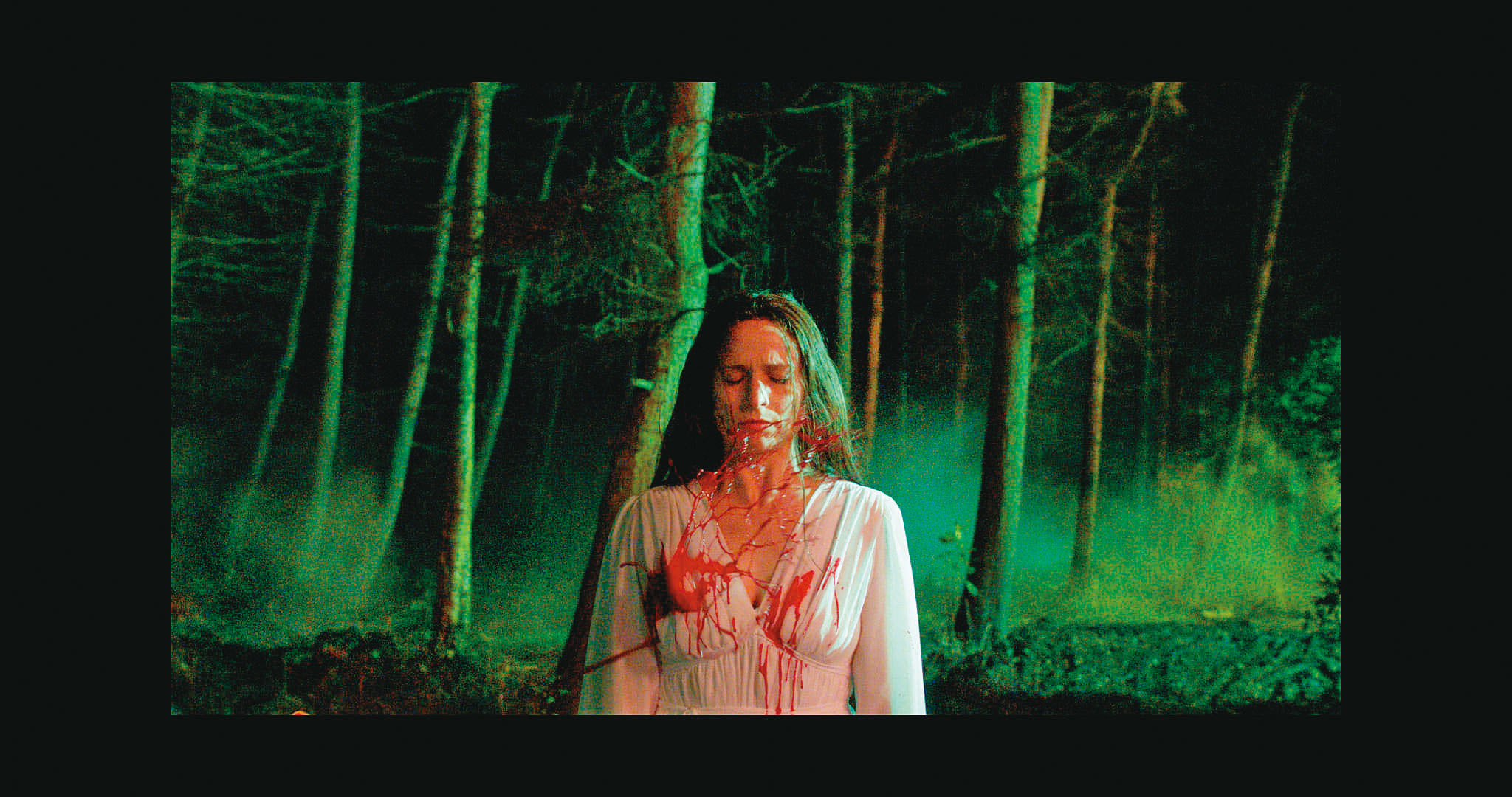 一名電檢員從經手的虐殺片中發現疑似失蹤多年的妹妹，她潛入片廠調查，因而陷入死亡深淵。（光年映畫提供）