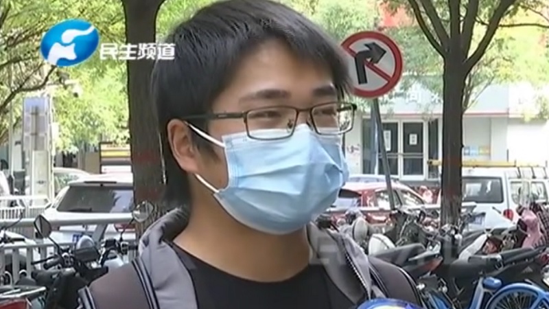 中國一名男子向媒體爆料，自己被銷售小姐騙2.8萬人民幣（約新台幣12.1萬元）。（翻攝微博）