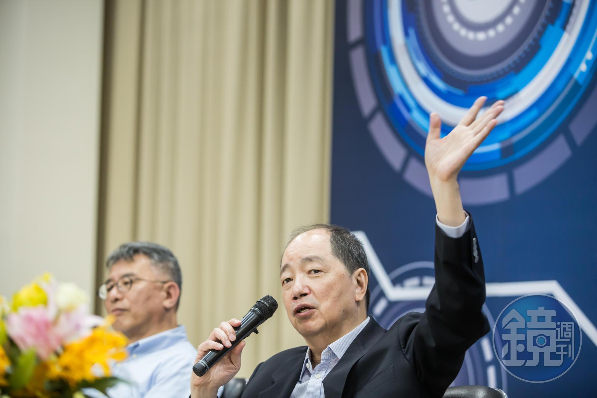 日月光董事長張虔生表示,公司將持續以更積極、更正面的態度,為永續經營盡最大的努力。