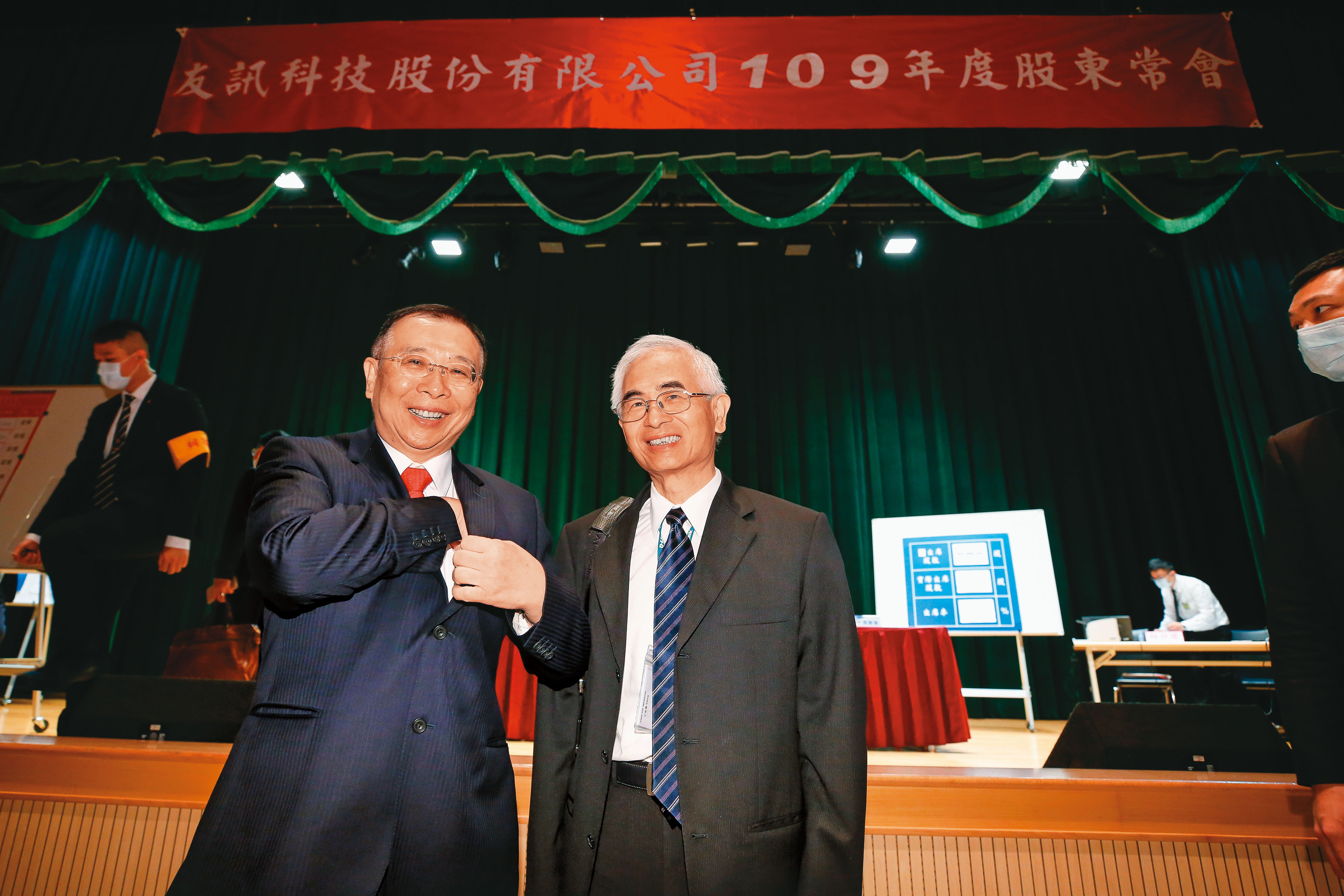 台鋼去年入主知名網通廠友訊，台鋼集團會長謝裕民近來經營重心都放在友訊。