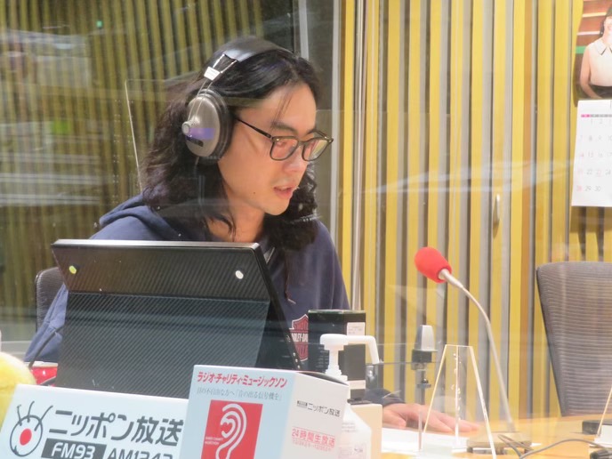 菅田將暉在昨晚節目中懇請媒體不要打擾夫婦雙方家人。（翻攝菅田將暉All Night Nippon推特）