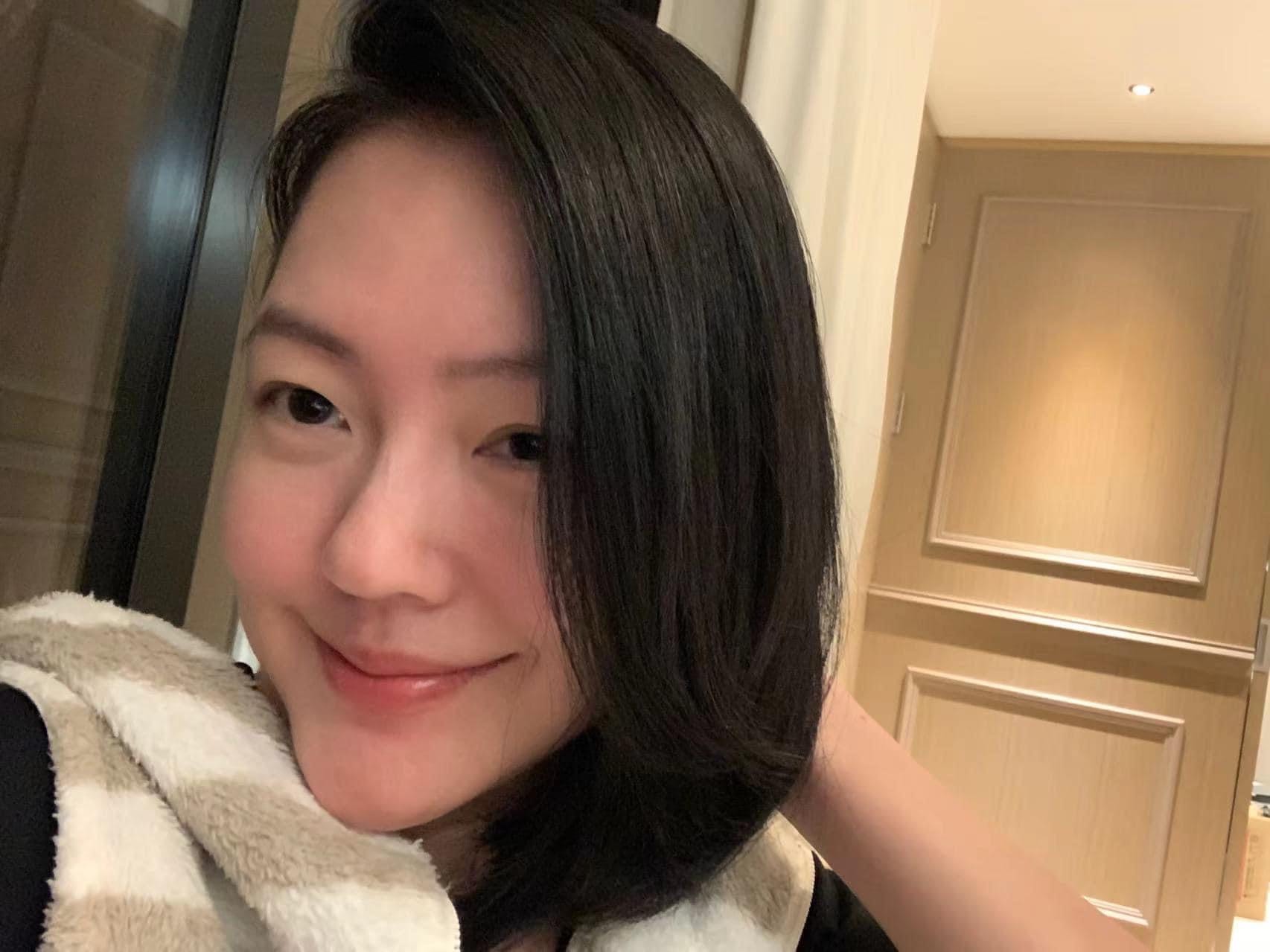 小S凌晨突然PO文，哭訴：「找不到人聊天」，隨即引發關注。（翻攝自小S臉書）