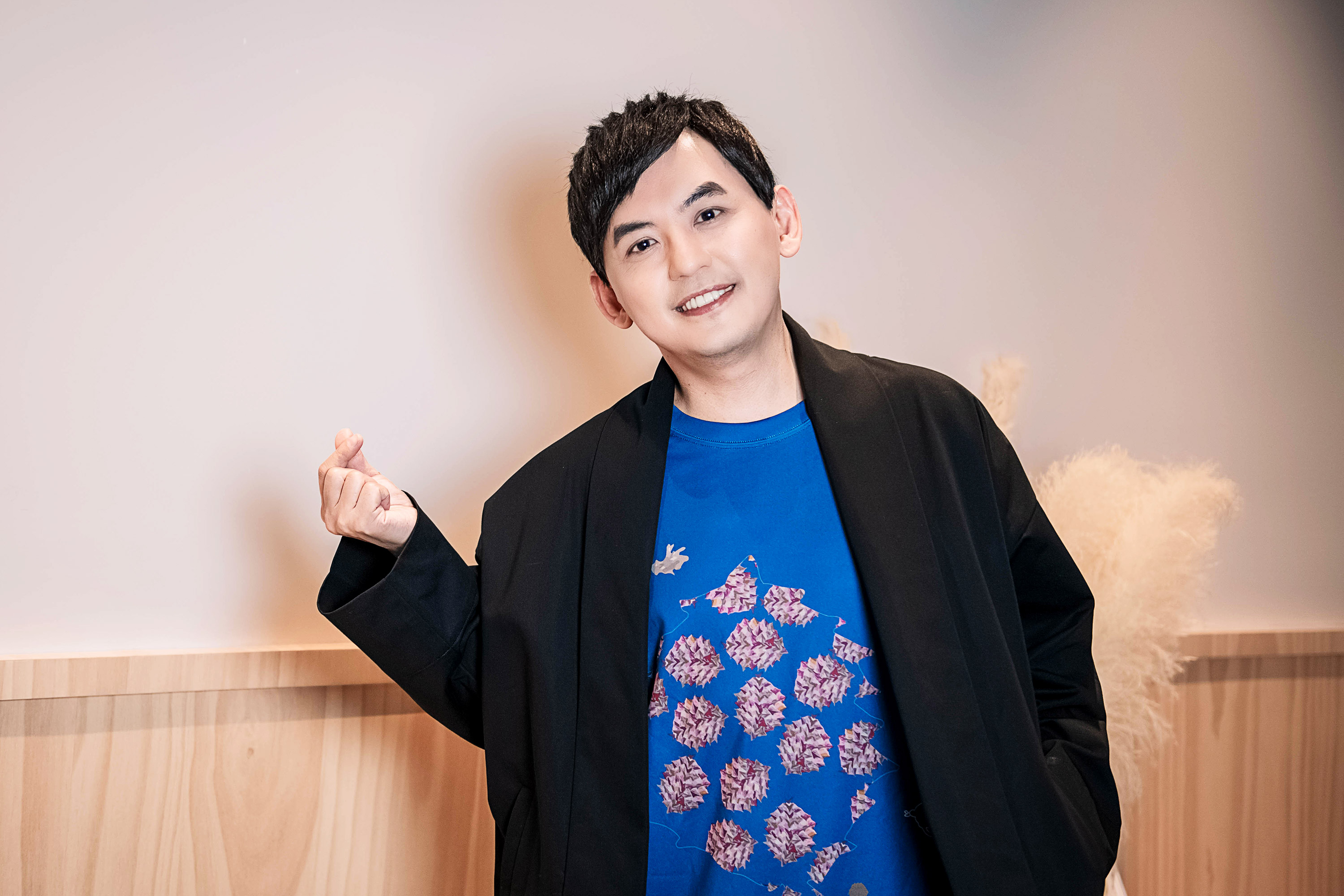 黃子佼感受到在弱勢族群服務這塊上，最需要就是彼此溝通與瞭解。（LiTV、齊石傳播提供）