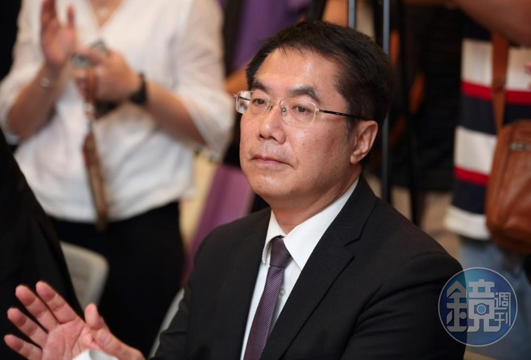 台南市長黃偉哲則被影射為線民，今早受訪時否認相關消息，並表示已報警。（資料照）