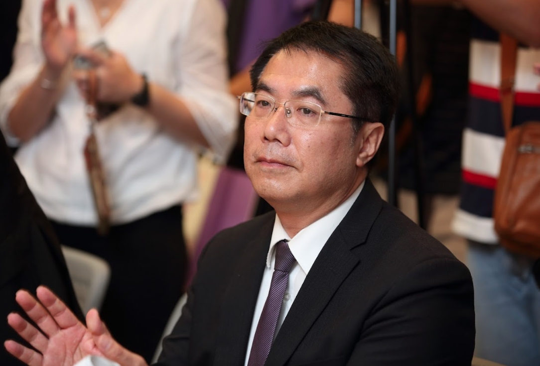 台南市長黃偉哲則被影射為線民，今早受訪時否認相關消息，並表示已報警。（資料照）