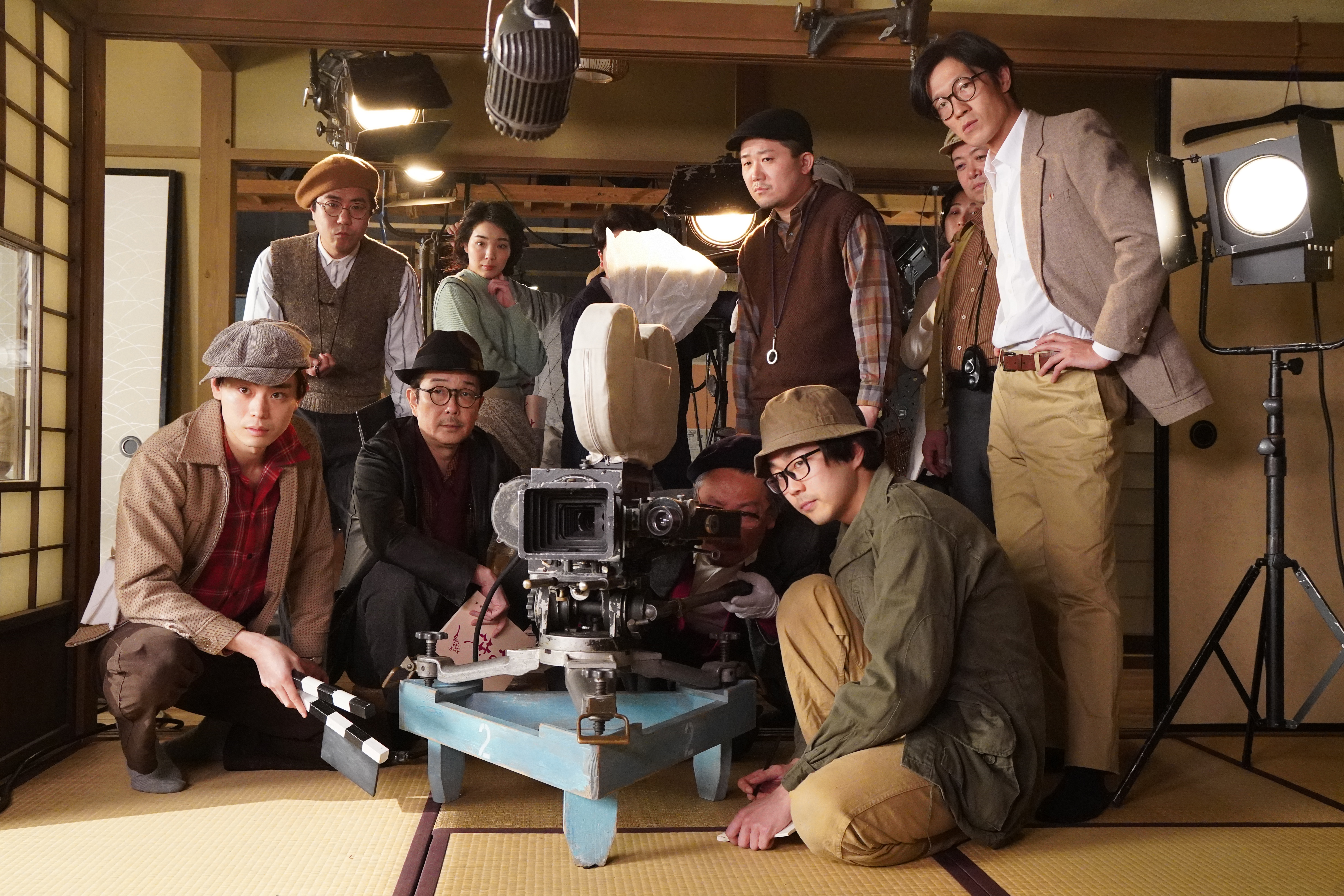 《電影之神》開拍後遇上疫情停工，編導山田洋次也決定把疫情的融入劇本重新修正。（采昌國際多媒體提供）