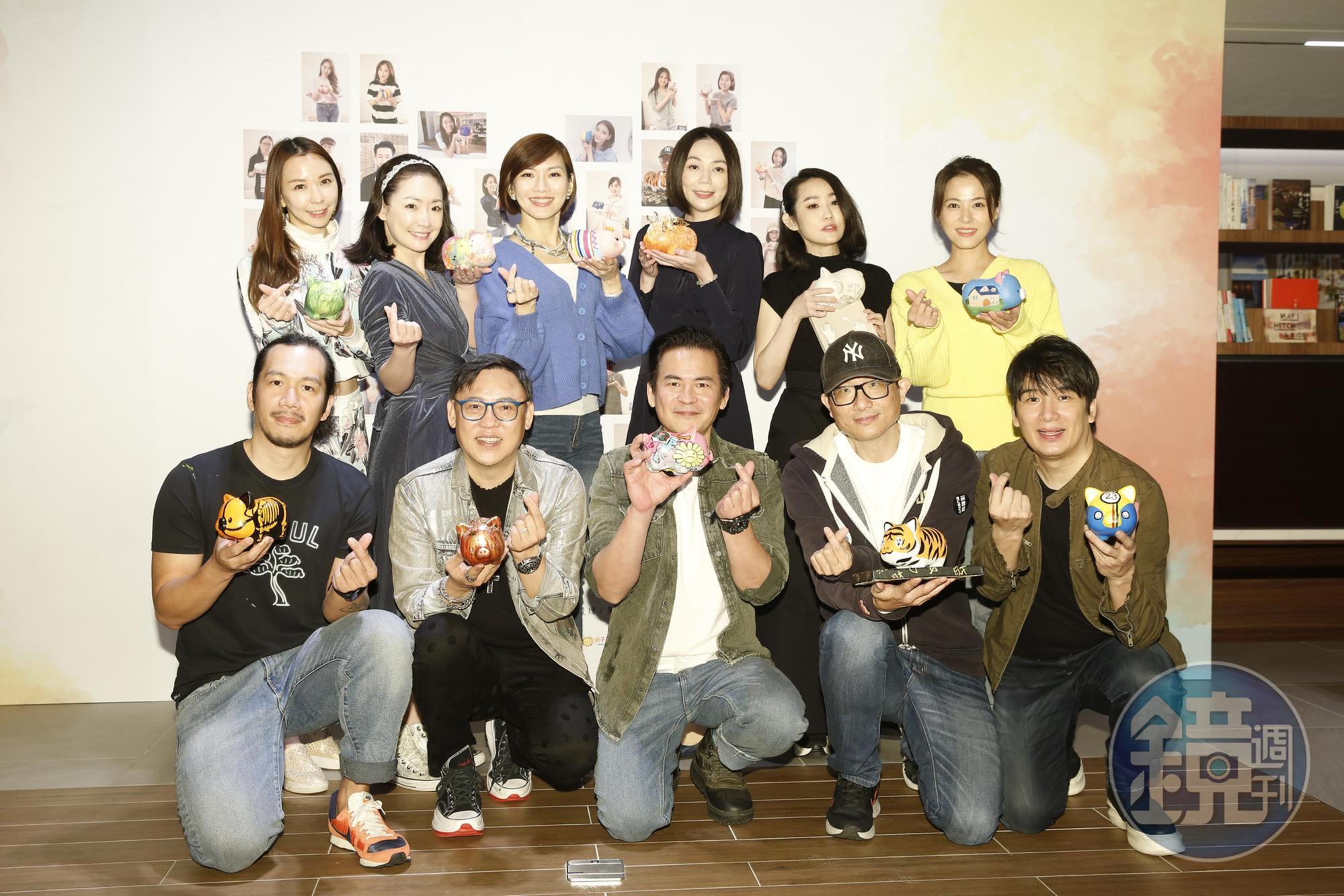 張洛君、許蓁蓁、藝術家黃傑三度攜手合作,舉辦「讓愛閃耀名人∕藝術家公益畫展」。