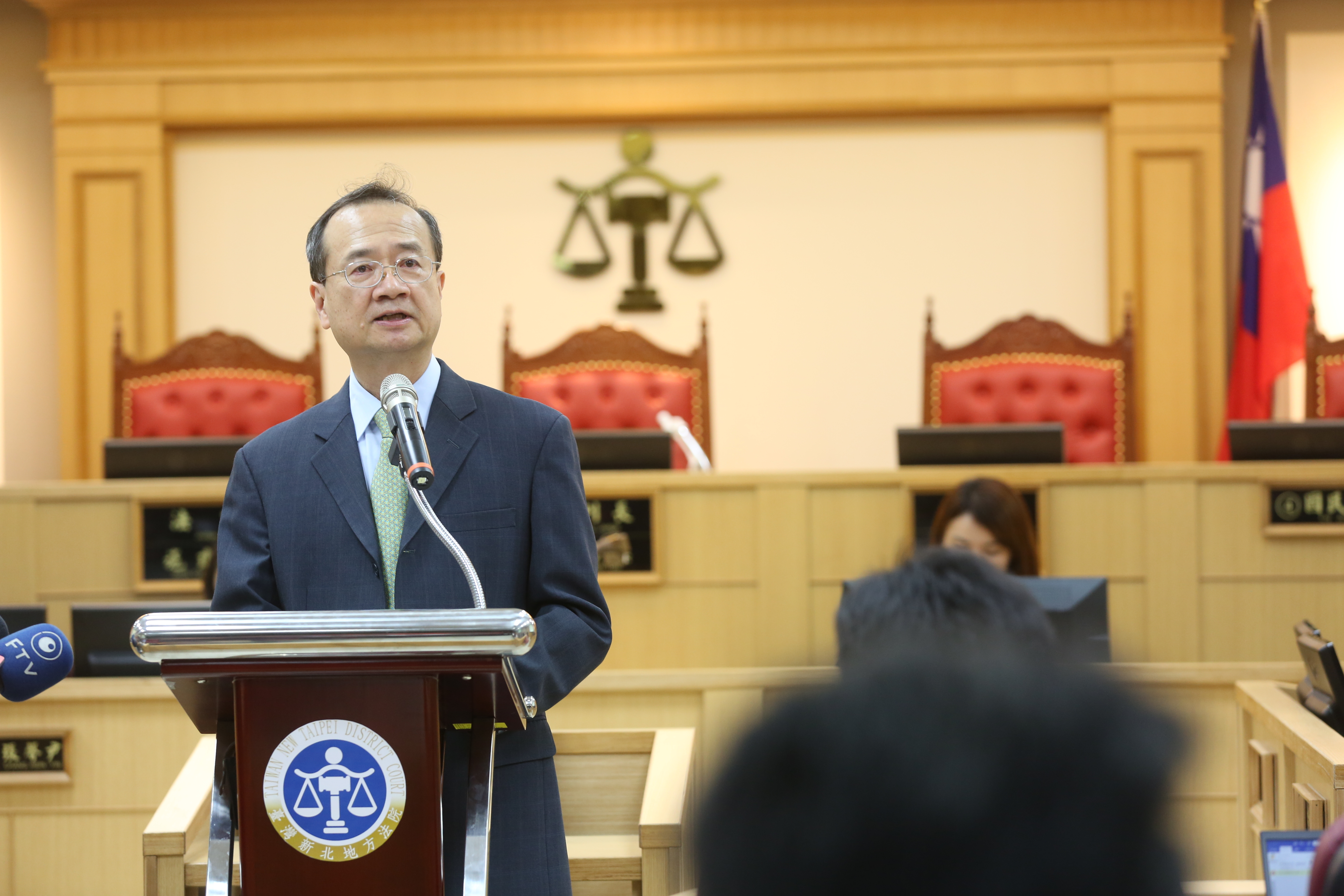 司法院長許宗力將商業法院的成立視為司改重要政績，如今得為商業法院無案可審而傷神。