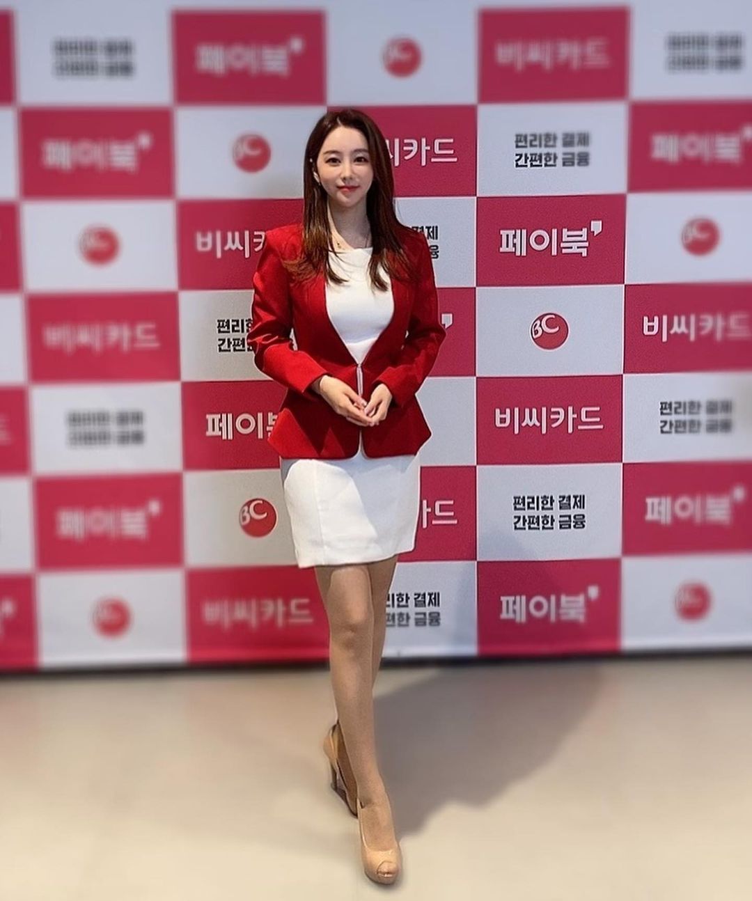 32歲的黃寶美是前運動新聞主播。（翻攝黃寶美IG）