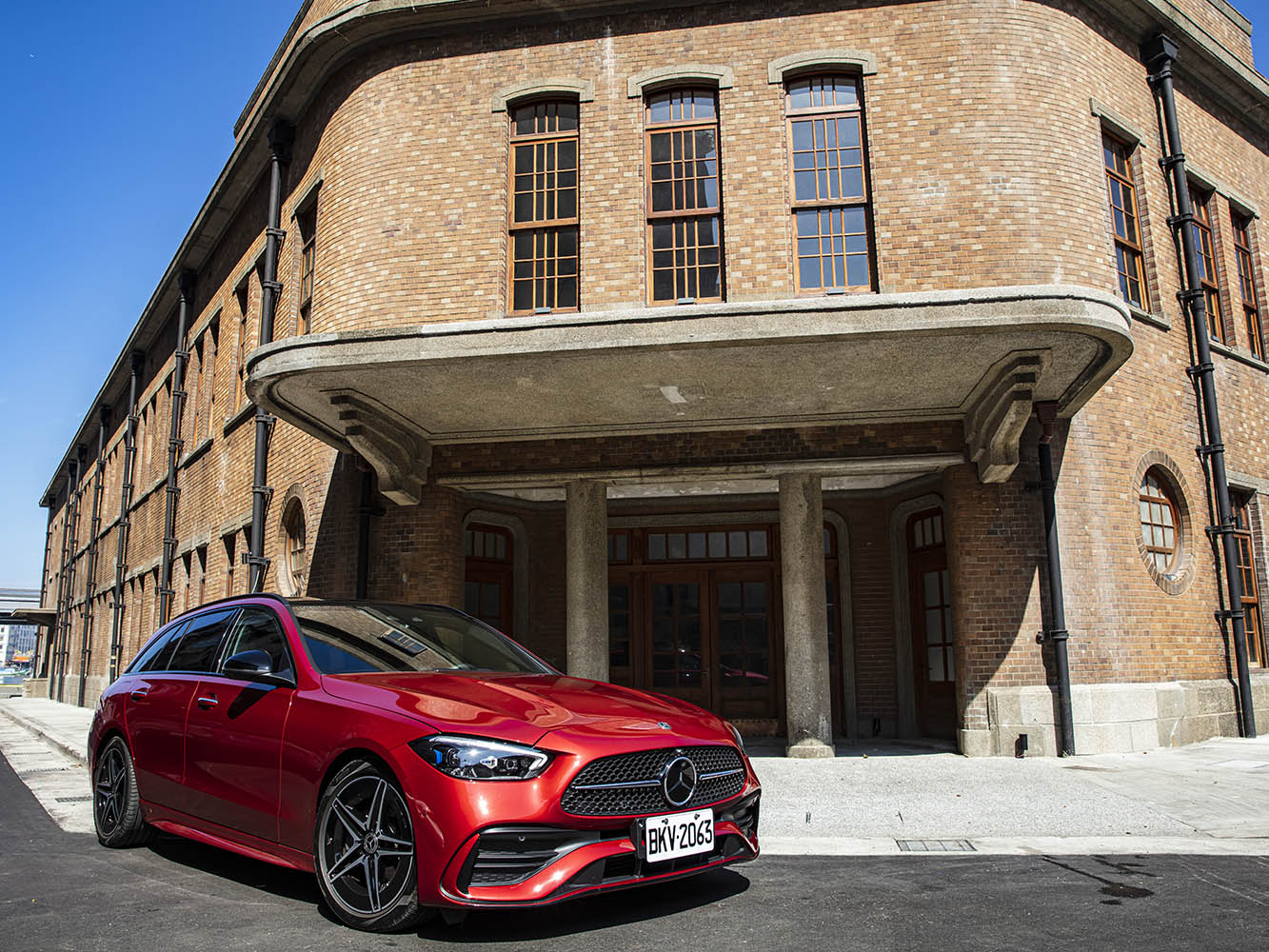 【鏡車試駕】C位的代價　Mercedes-Benz C200 Estate