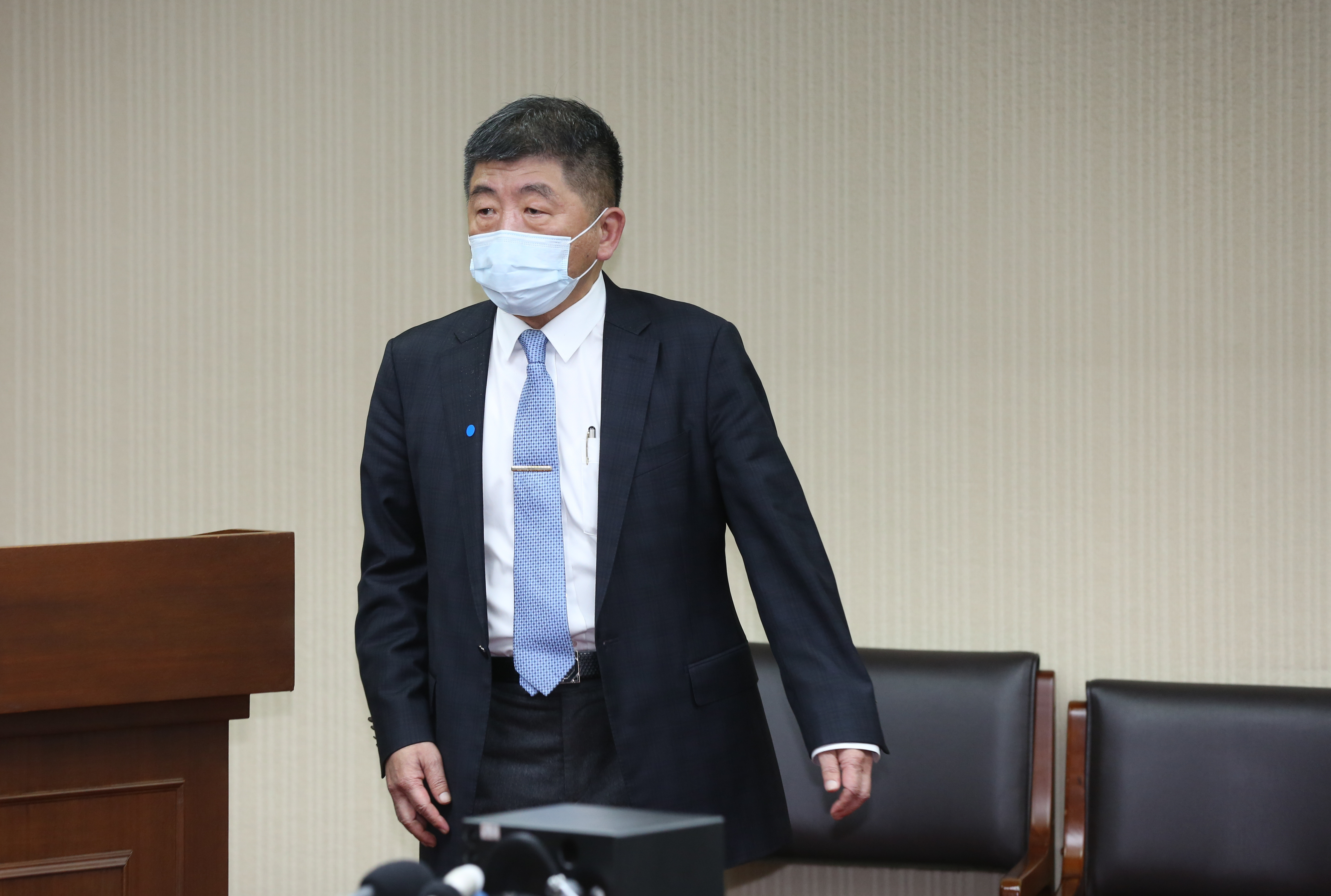 衛福部長陳時中（圖）表示明年健保費傾向不調漲。（本刊資料照）