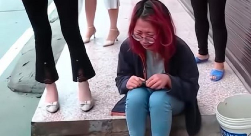 中國一名女子被家暴3年還不願離婚。（翻攝《新浪新聞》）