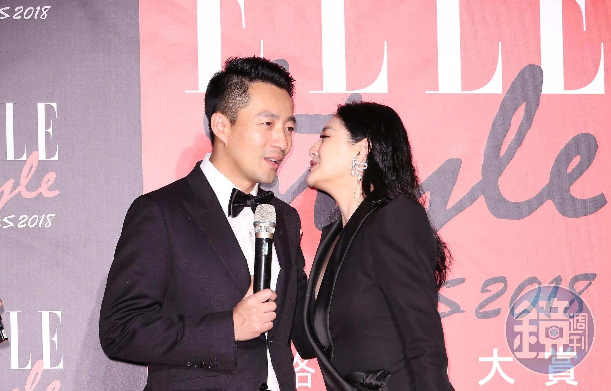 汪小菲(左)與大S(右)辦妥離婚手續,大S將保留名下的2棟市值共6億餘元豪宅,至於「S Hotel」則回歸汪小菲。(本刊資料照)