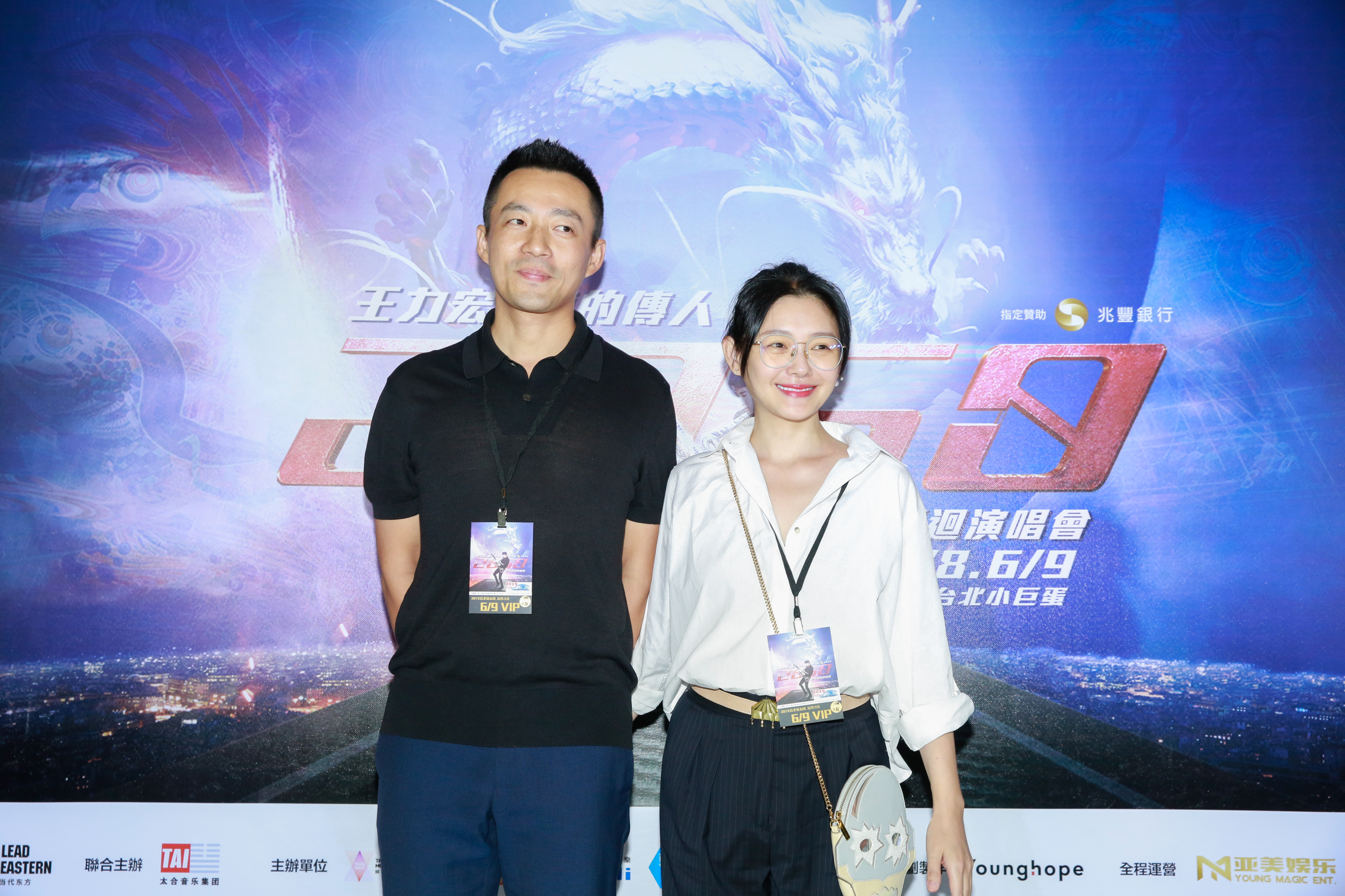 大S（右）鐵了心要與汪小菲（左）離婚的關鍵，據傳是因為汪小菲6月在微博上發表的「漢奸」言論。（本刊資料照）