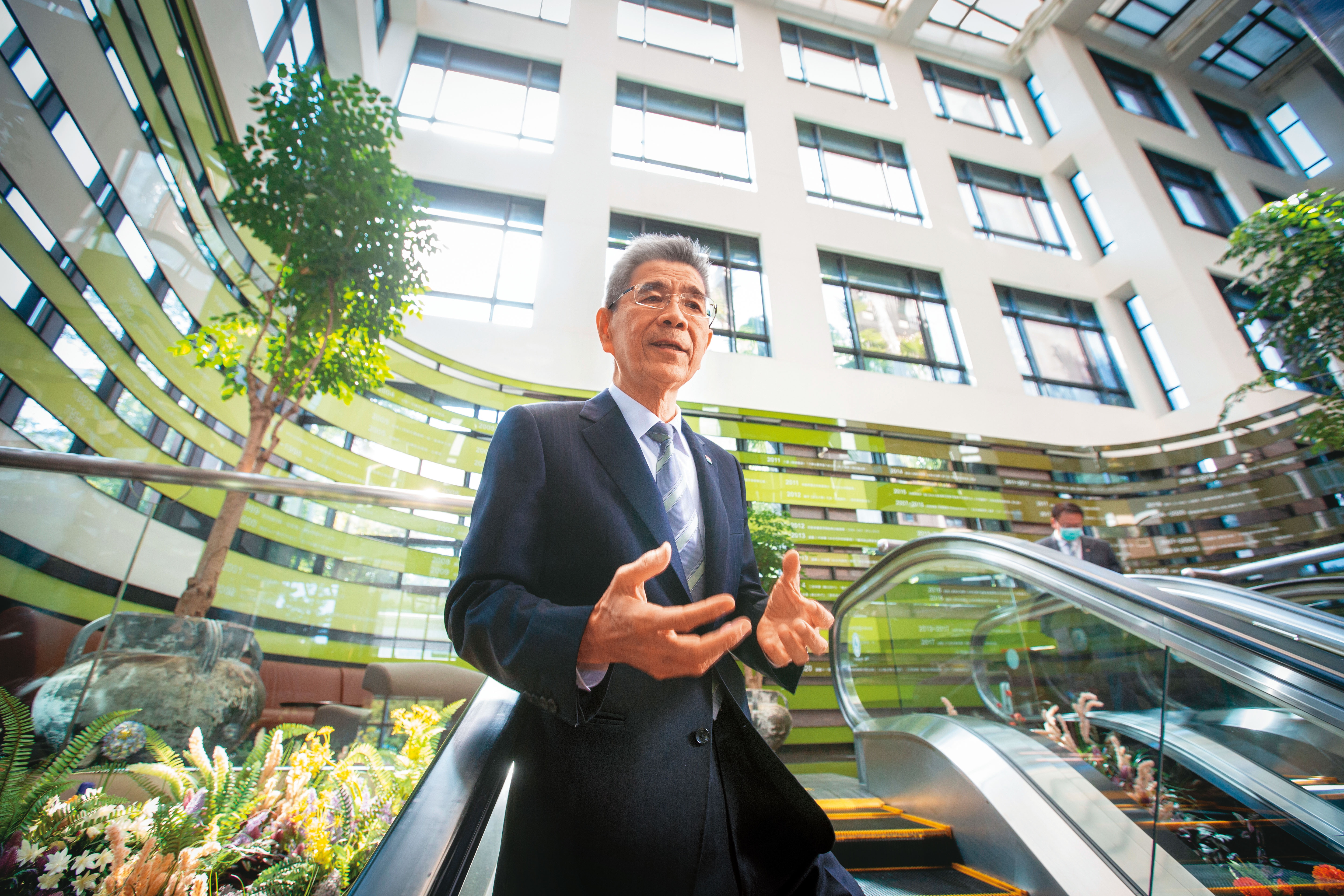 周俊吉透露，信義不只在島上蓋飯店，還要打造一座零碳島。