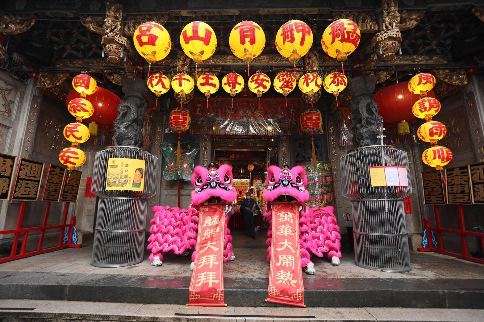 萬華大鬧熱結合老成魅力,吸引青年人朝聖。(文化總會提供)
