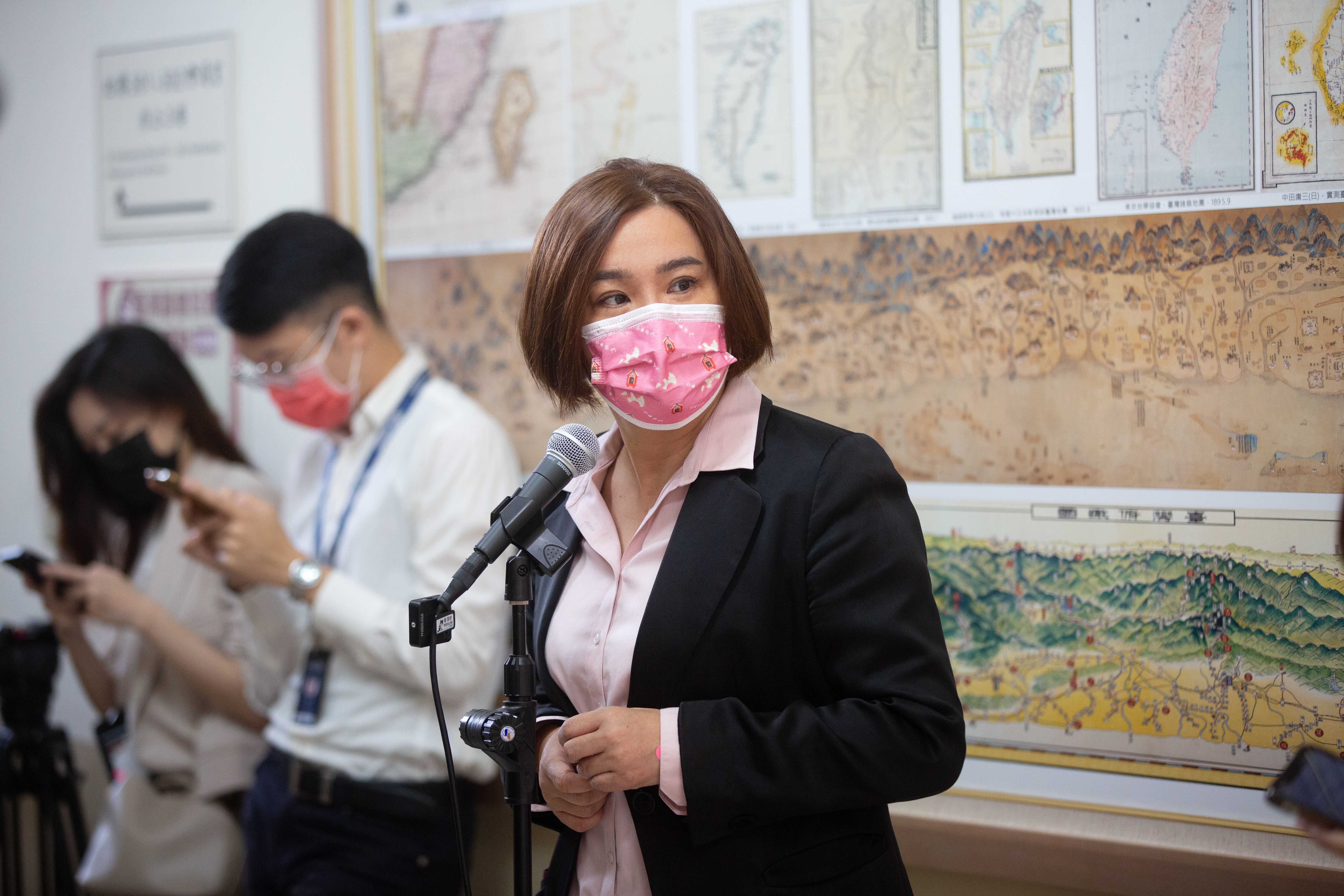陳玉珍日前剪短頭髮變換造型。對於去年被畫成怪獸她將聲請再議。