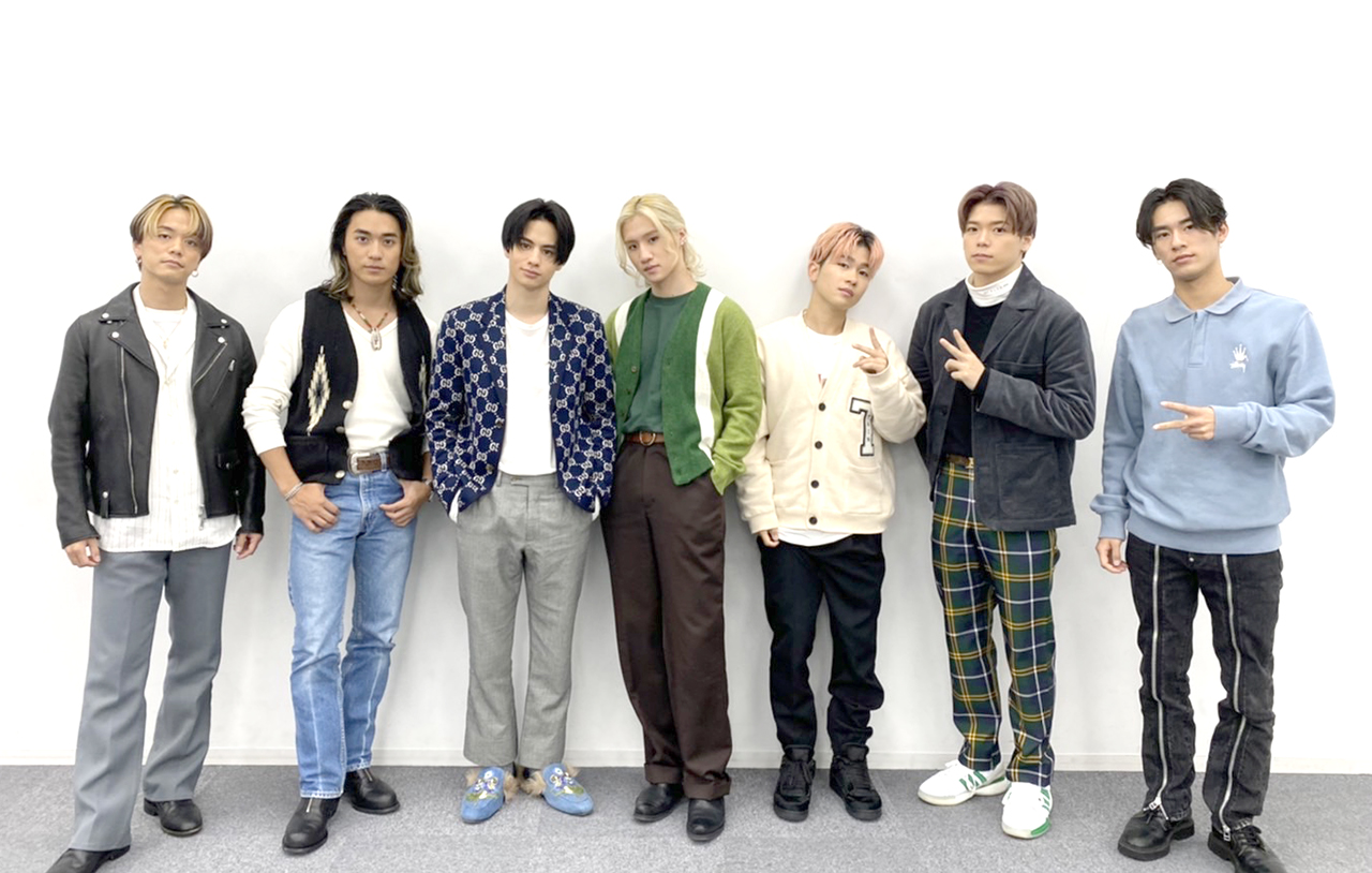 「BALLISTIK BOYZ」成員日高龍太(左起)、砂田將宏、海沼流星、松井利樹、奧田力也、加納嘉將、深堀未來對台灣美食念念不忘。(LDH JAPAN提供)