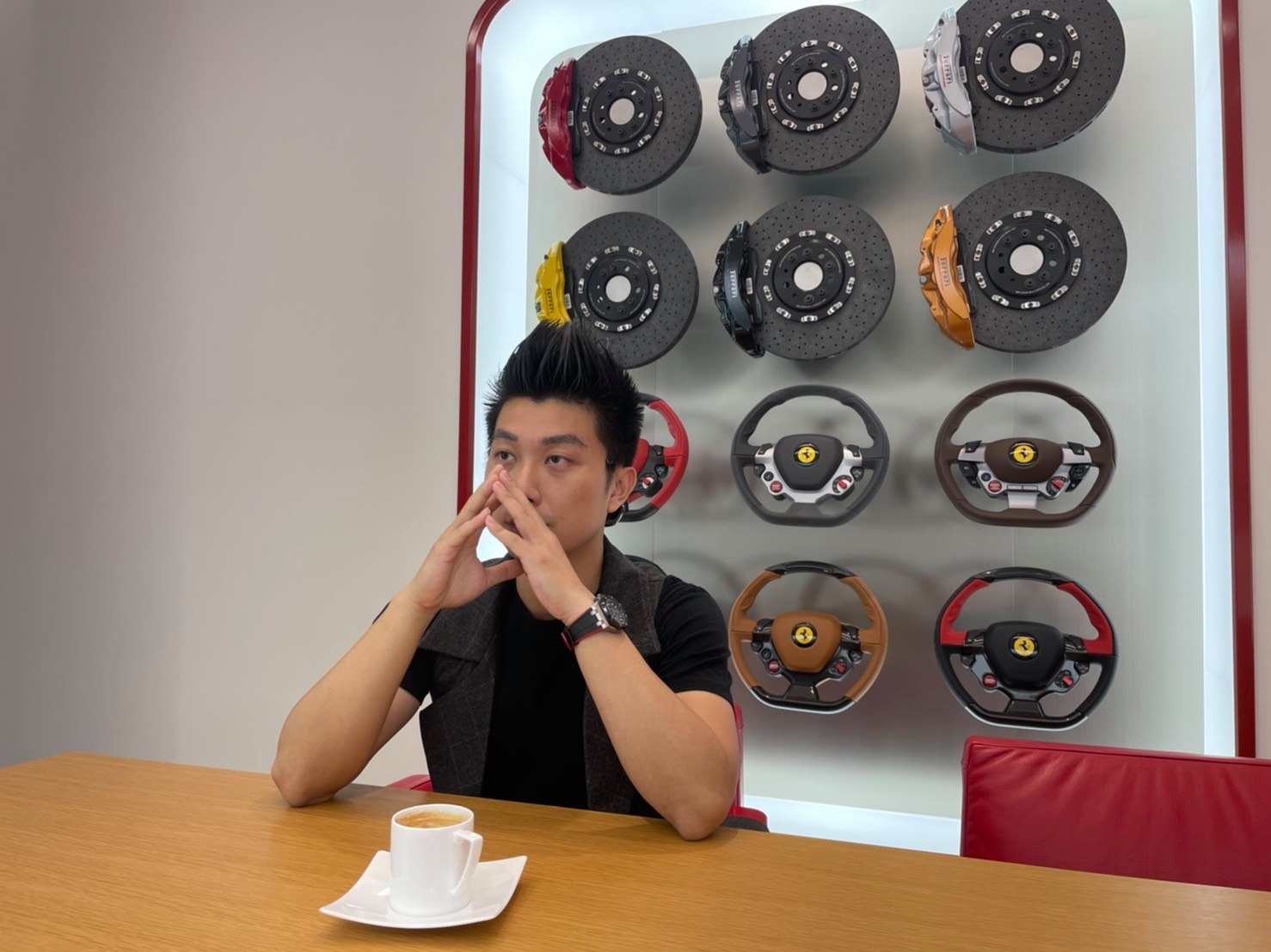 YouTuber法帥為了搶前三名吃到台中一蘭總共花了3.6萬元。（翻攝自法帥臉書）