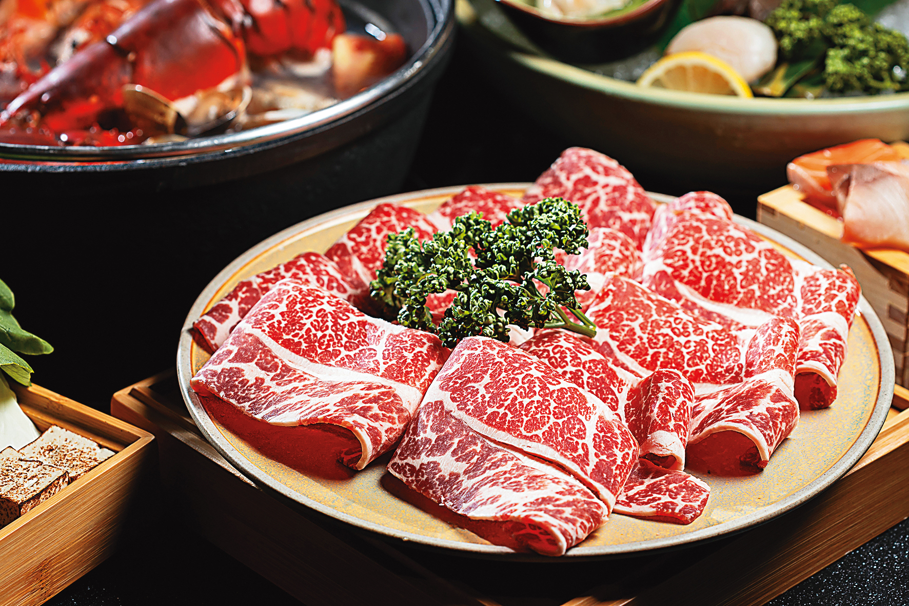 點單人海鮮套餐可加購「Prime牛小排」（620元／5盎司）等肉類，兩人也能吃得很盡興。