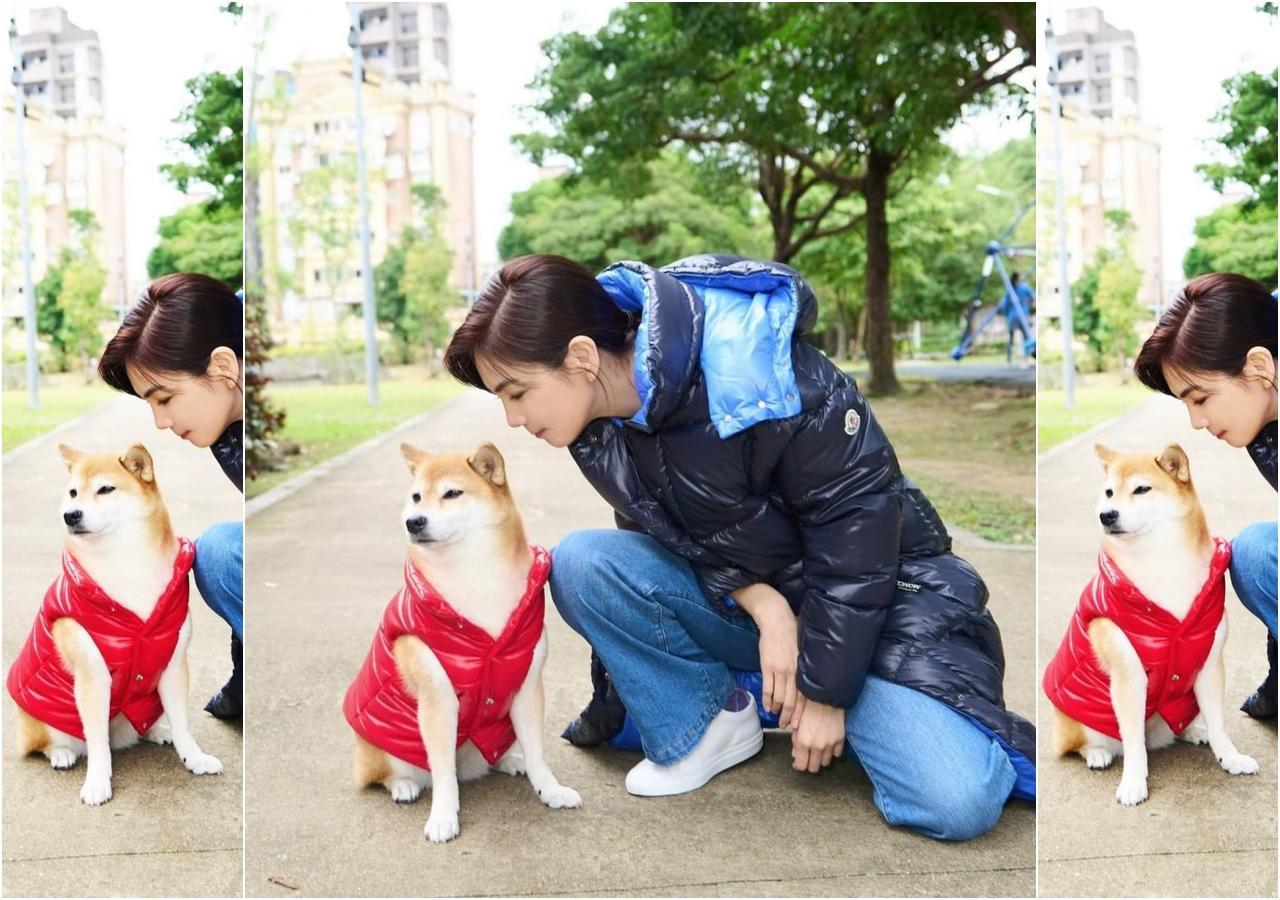 Ella帶著愛犬布丁,一起穿上MONCLER禦寒。經典亮面羽絨背心NT$16,700(翻攝自Ella IG)