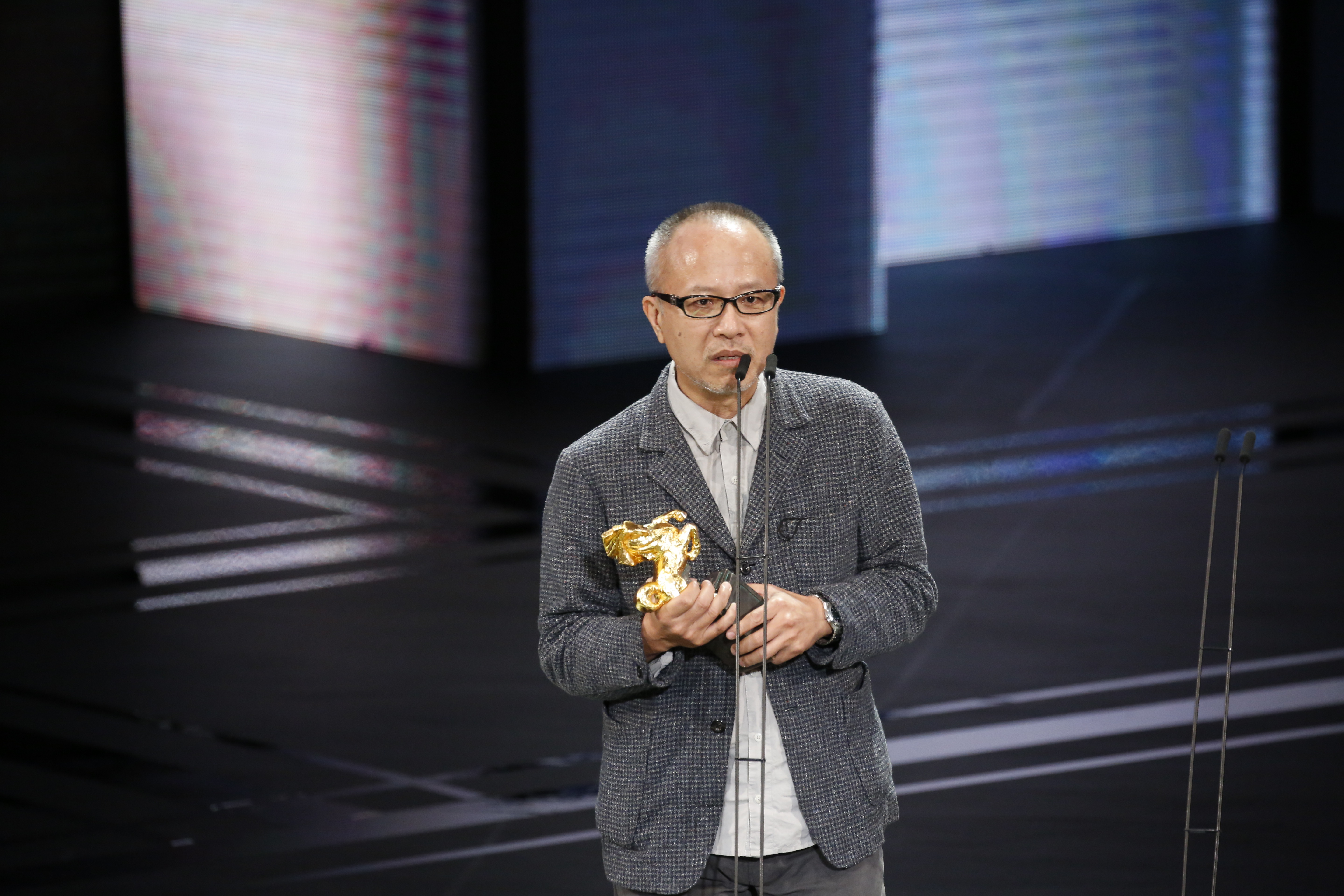 鍾孟宏首度拿原著劇本獎，他說《瀑布》的劇本很磨人。