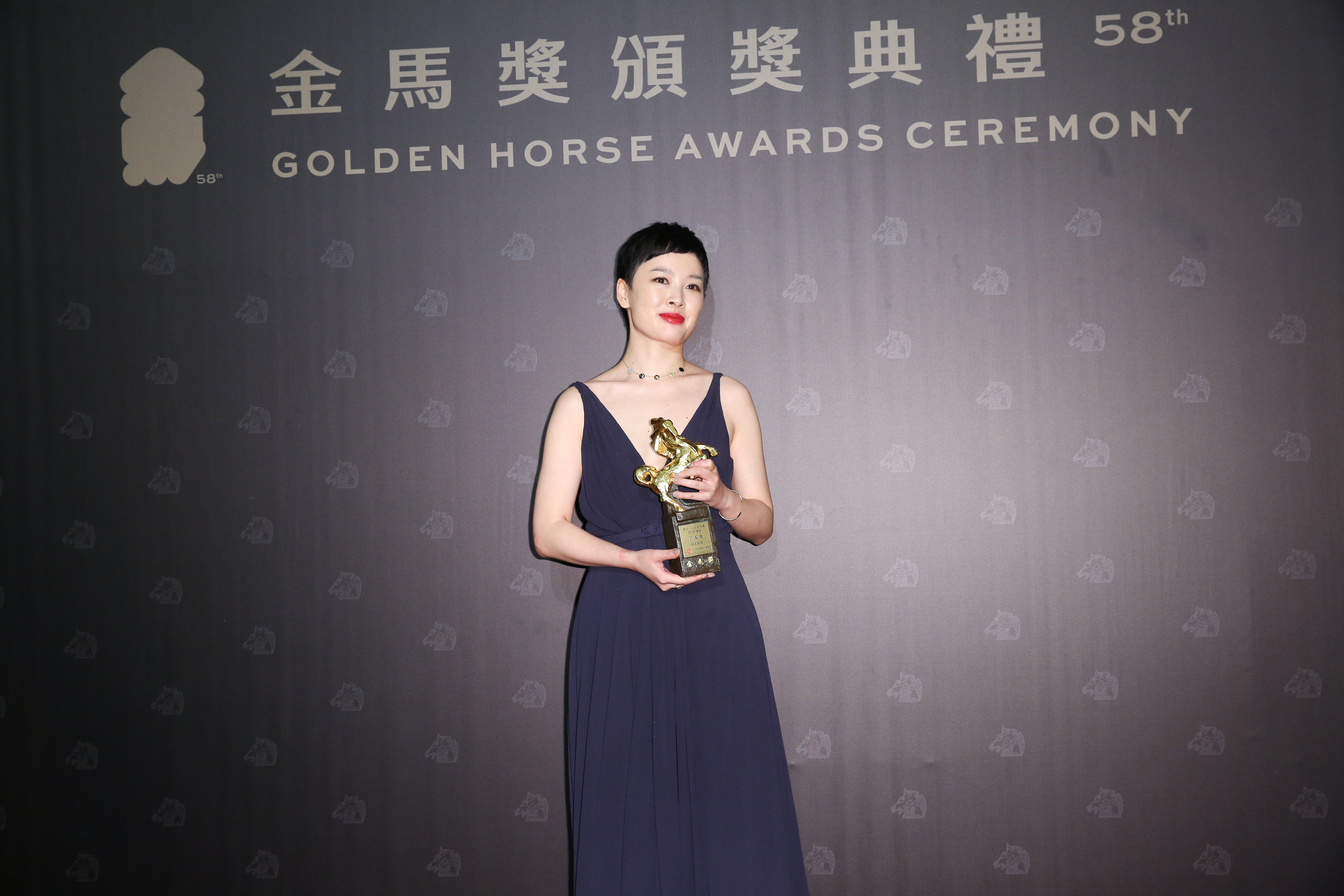 《美國女孩》導演阮鳳儀拿下最佳新導演獎。