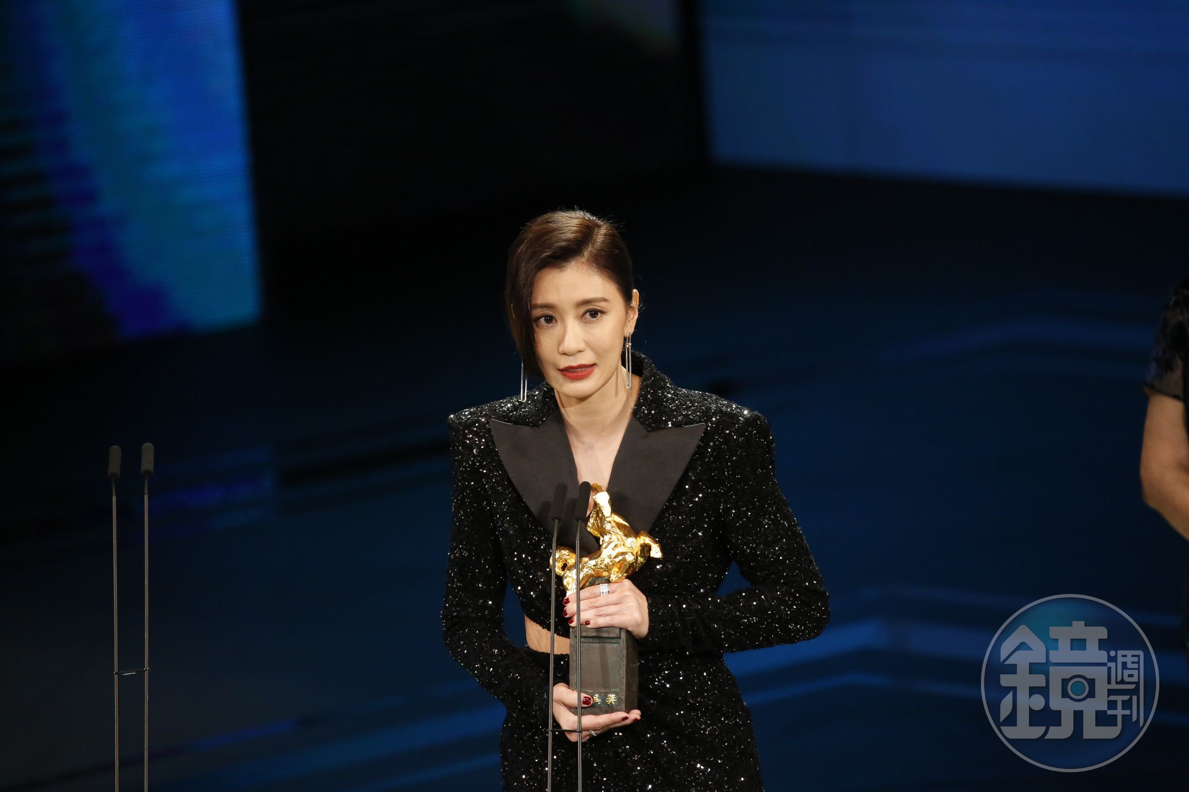 賈靜雯2019年先摘金鐘視后，前日再奪金馬影后，再創演藝事業高峰。