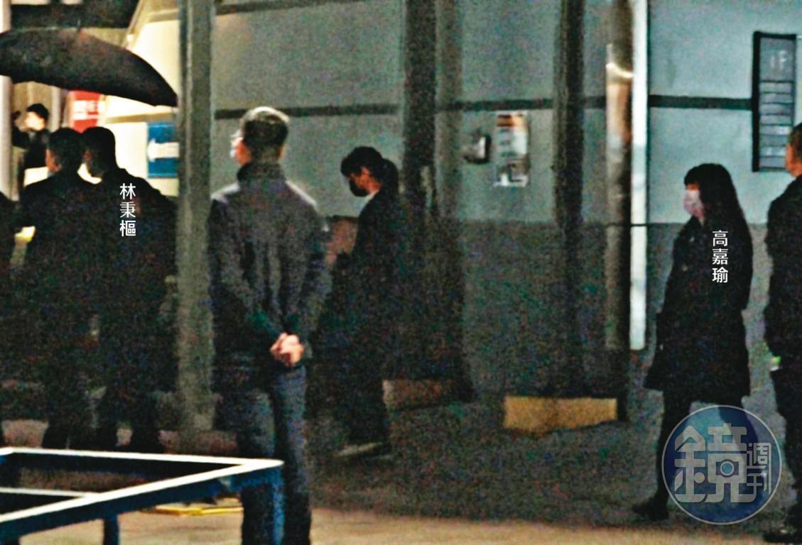 高嘉瑜全程參加男友母親火葬儀式,宛如準家眷。