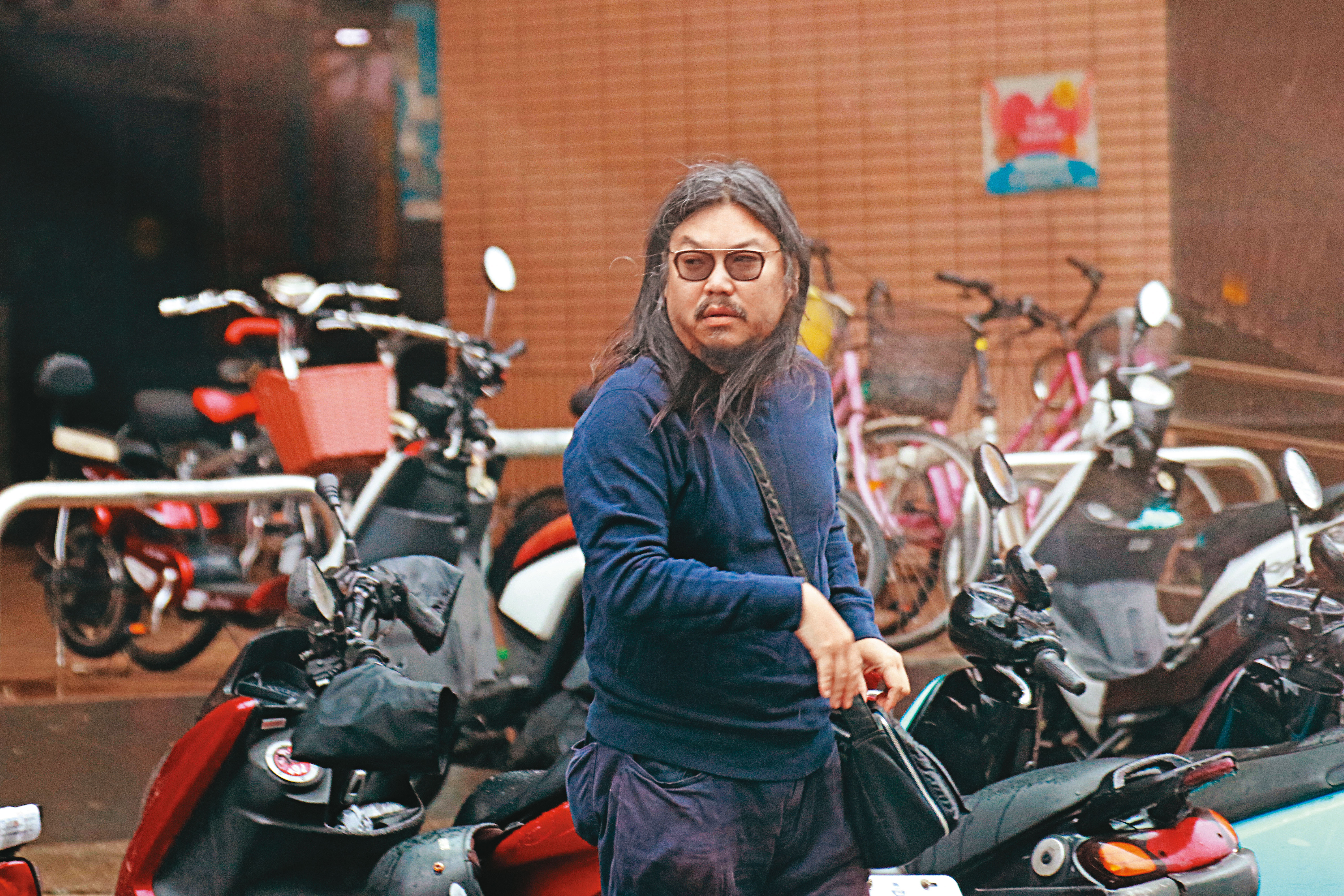 馬文鈺反駁曾到林秉樞母親靈堂鬧場，並點出9份關鍵函件，認為PTT「爆卦」背後可能是林以多重帳號在操作。