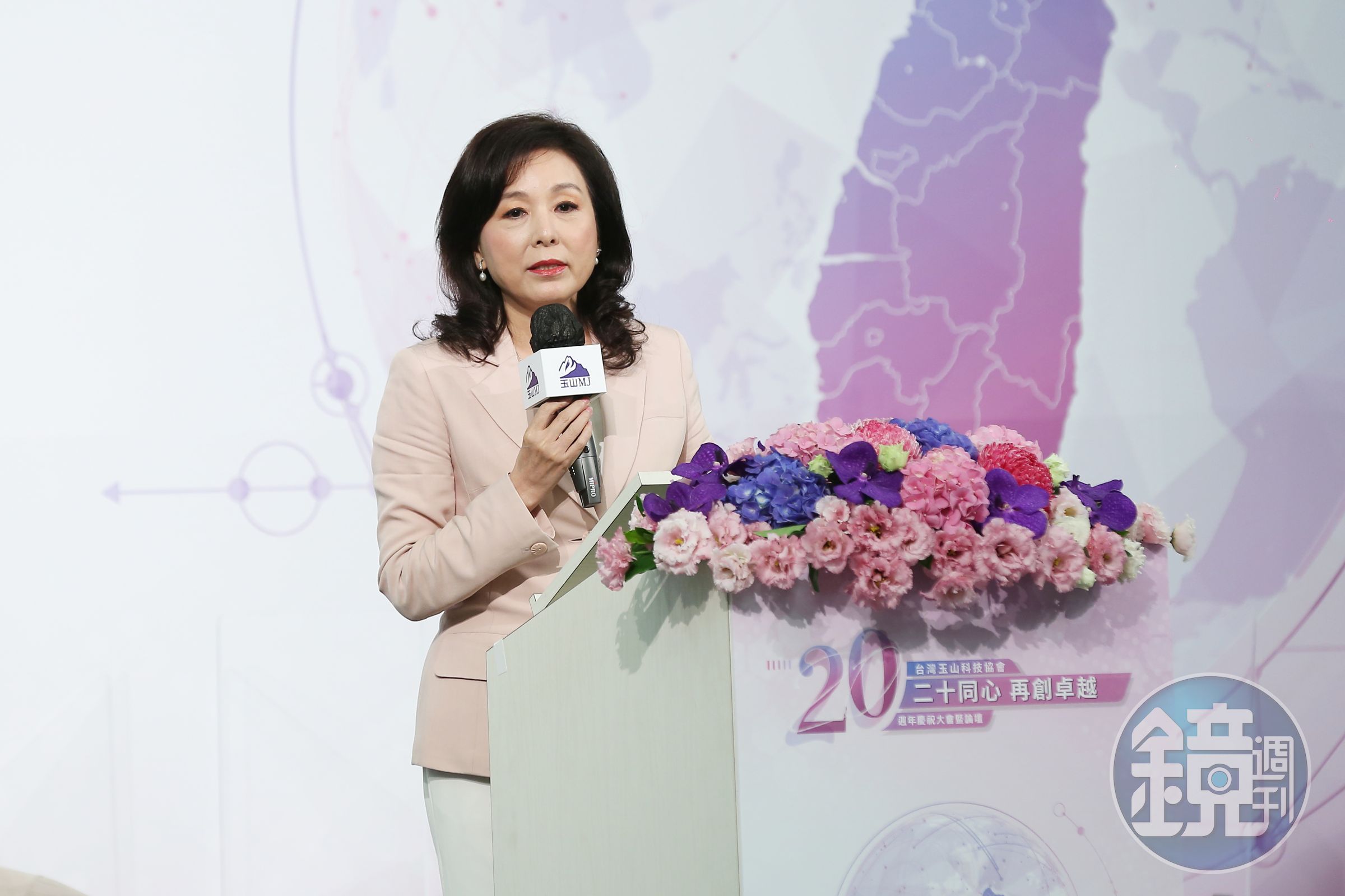 李紀珠2016年進新光金，自此屢傳和新光金磨合問題。