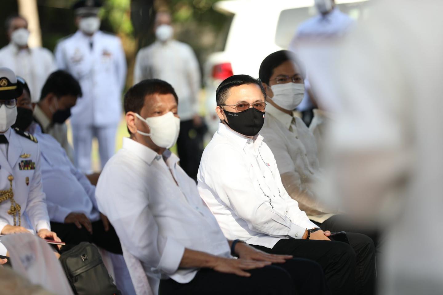 菲律賓總統杜特蒂（Rodrigo Duterte）愛將克里斯多福．吳（Christopher Bong Go）今（30）宣布退出明年總統大選。（翻攝Bong Go臉書）