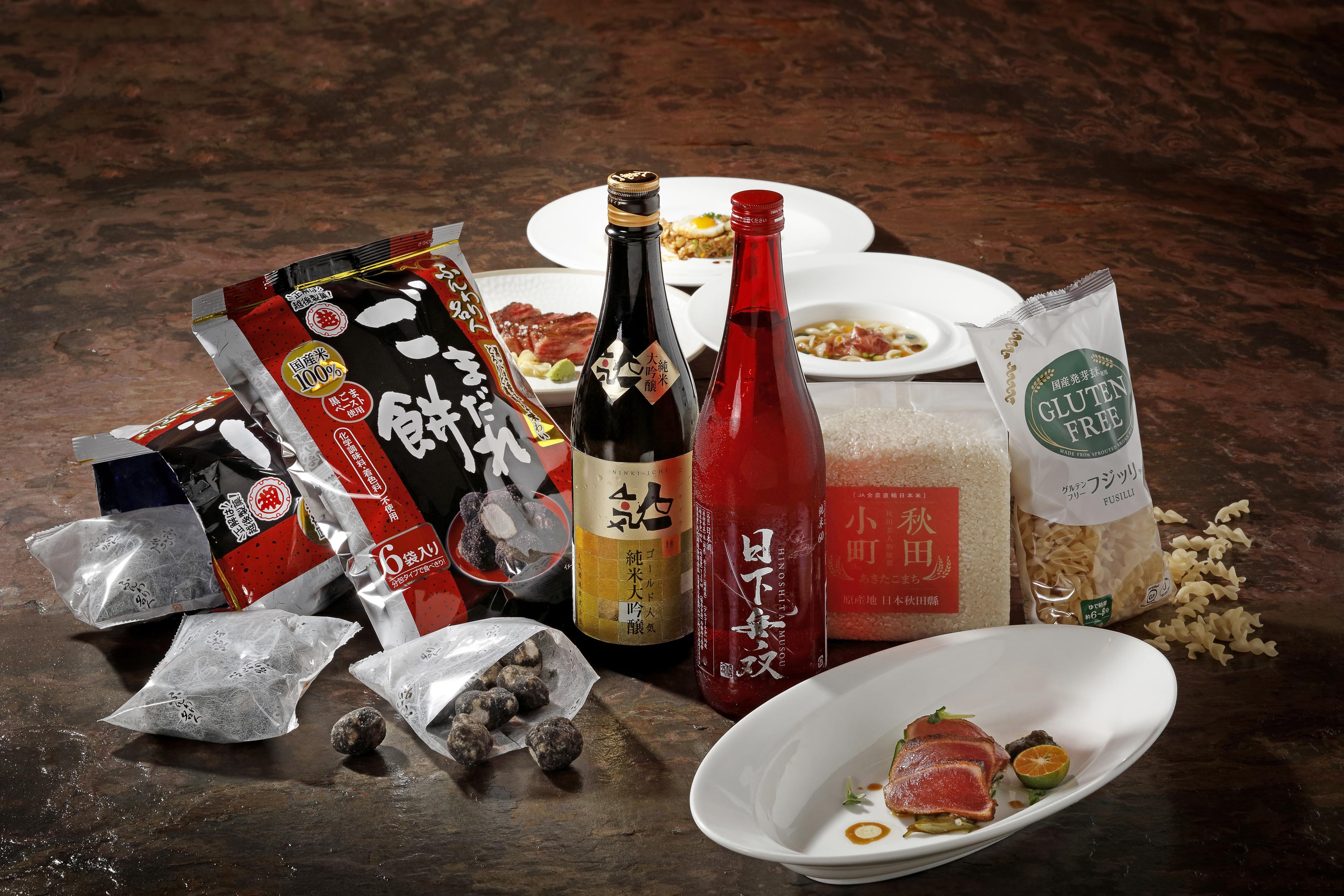 日本米生活首次來台與牛排教父合作限定套餐。（JRE提供）