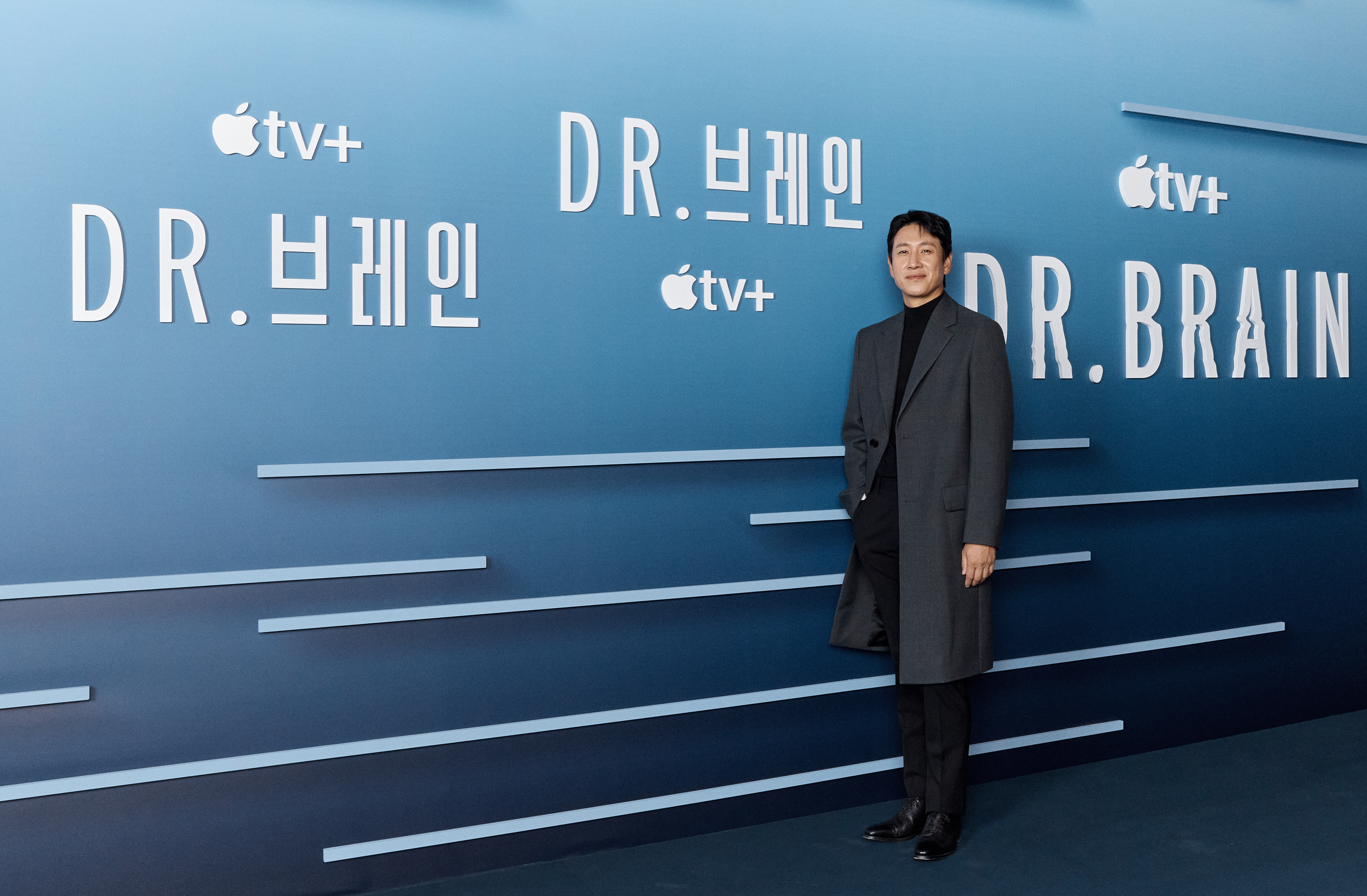 李善均入行20年仍不斷精進自己,盼能持續帶給觀眾不同的演出。(Apple TV+提供)