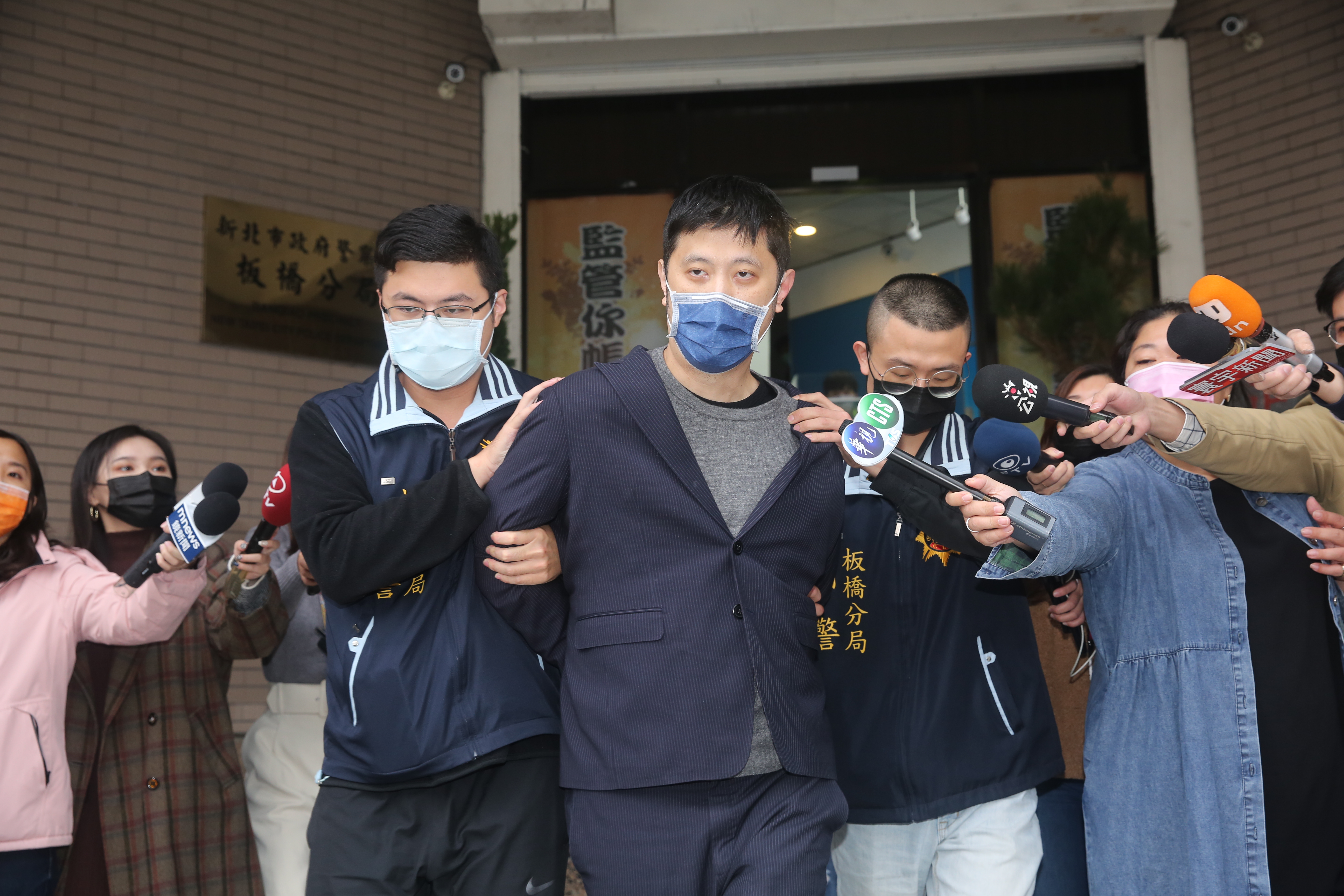 林秉樞各種恐怖情人行徑全被揭露，馬文鈺更曝光背後更多內幕。