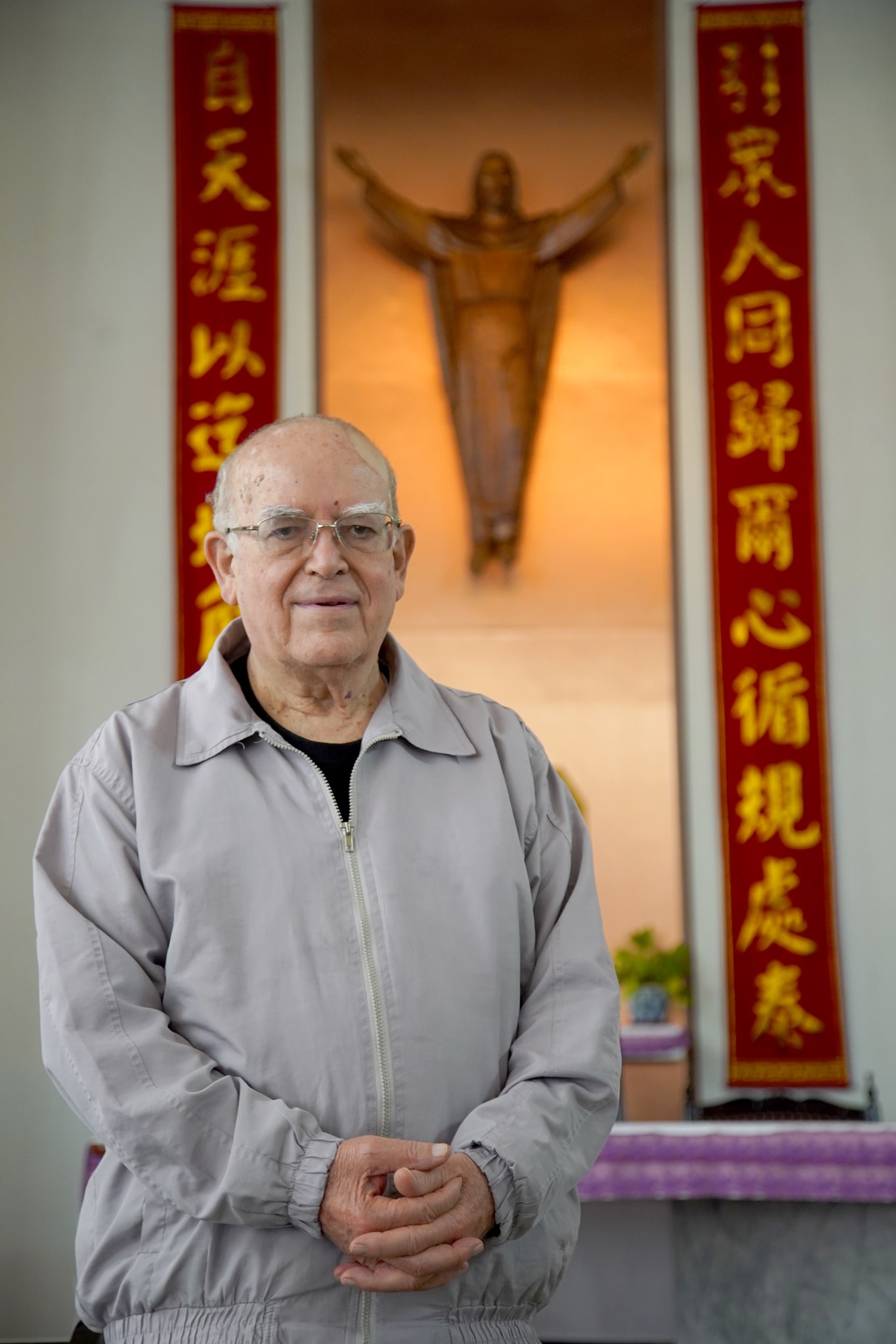 呂若瑟神父在祖國義大利疫情肆虐之時,求助台灣民眾得到極大反饋,讓他感動不已。(翻攝臉書)