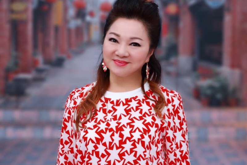 白冰冰20年前就在林口買地，如今已是6億豪宅主人。（翻攝白冰冰臉書）