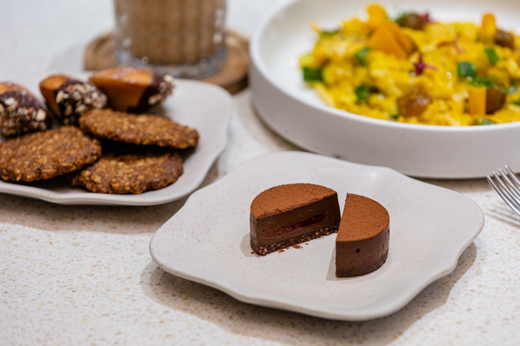 生巧克力塔可用燕麥奶當食材。（OATLY提供）