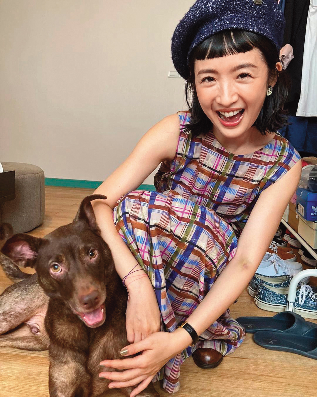 林依晨在事業如日中天、2奪金鐘獎女主角後,暫緩幕前演出,到英國倫敦進修螢幕表演。(翻攝自林依晨IG)
