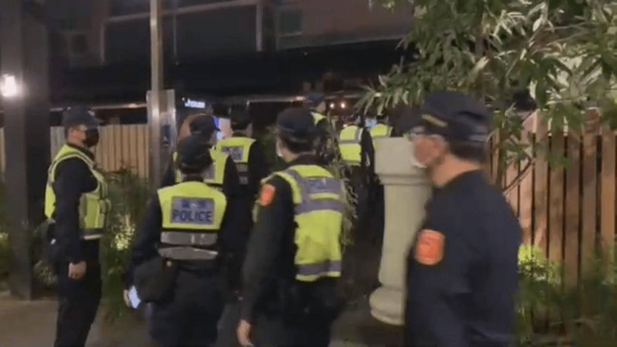 據警察局統計，台中近5年員警執勤遇襲案件，年年都超過100件。（示意圖，資料照）