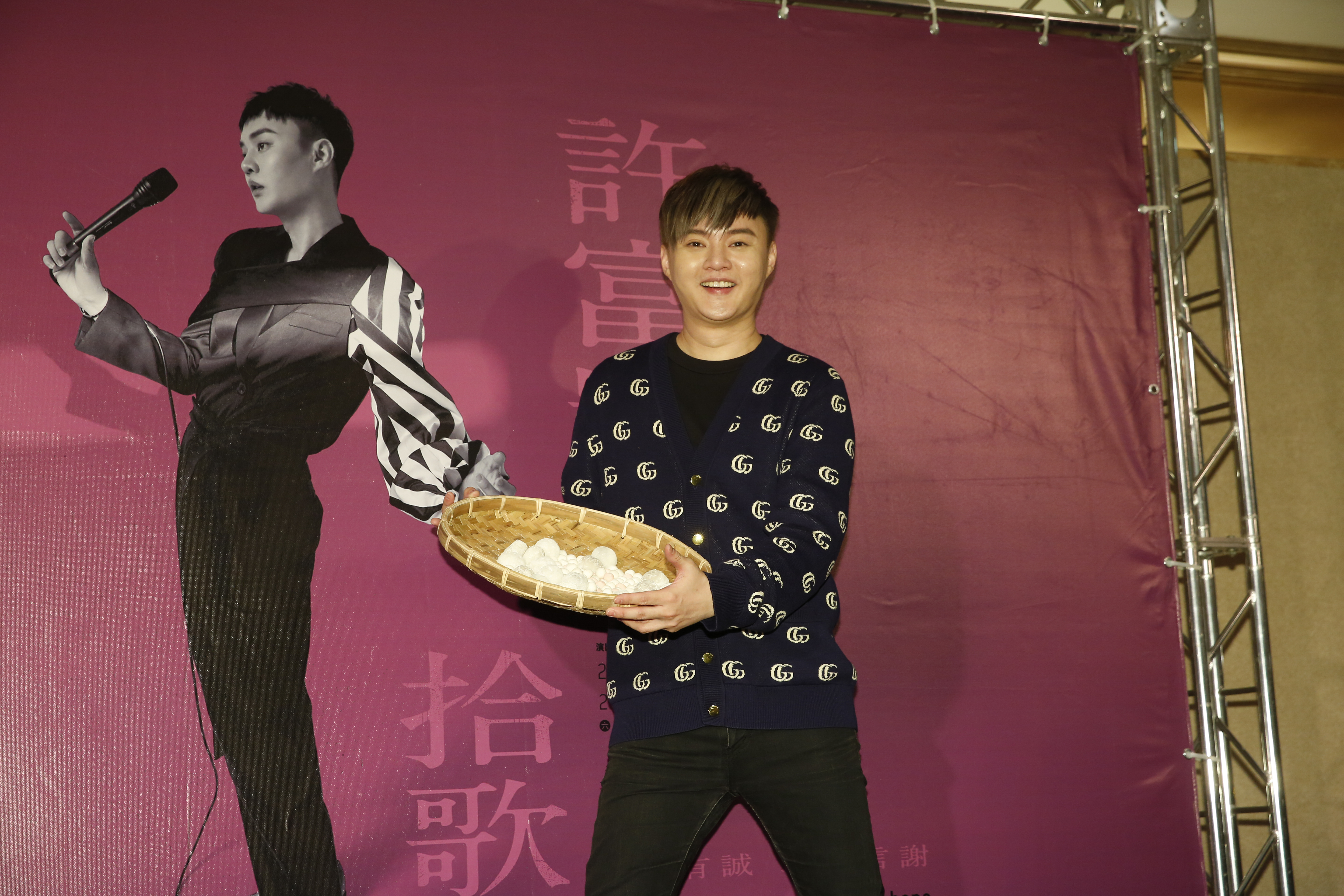 許富凱在演唱會後慶功宴上,稱自己經驗還是不足,給自己演出打了80分。