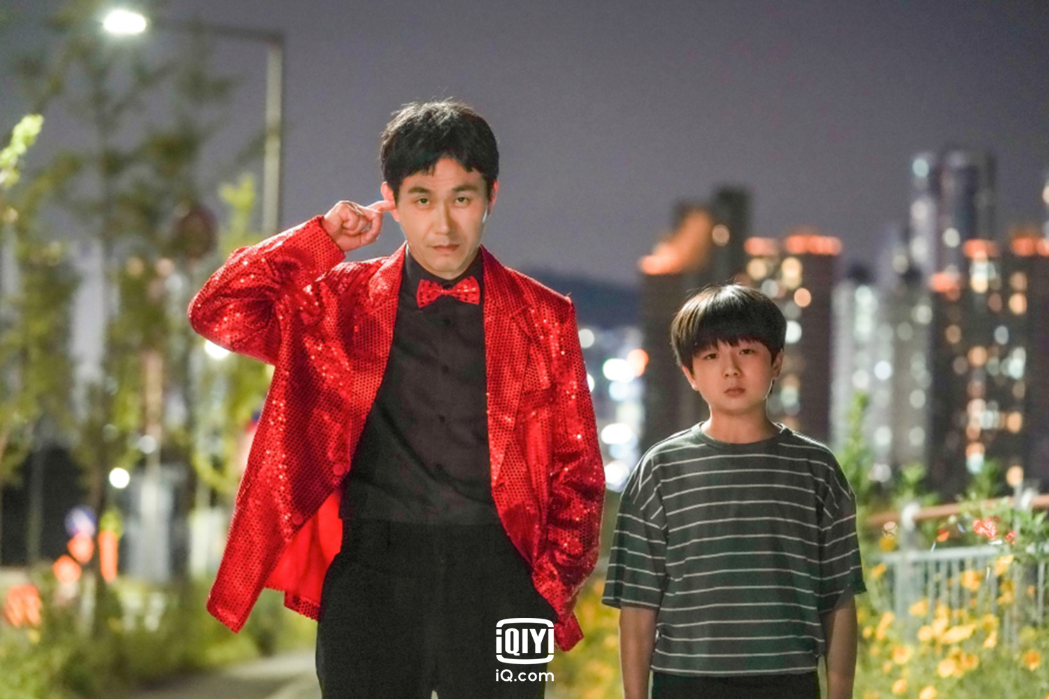 最佳綠葉吳正世首次擔任男主角,在《Uncle我的魯蛇舅舅》飾演窮途潦倒的選秀歌手。(愛奇藝國際站提供)