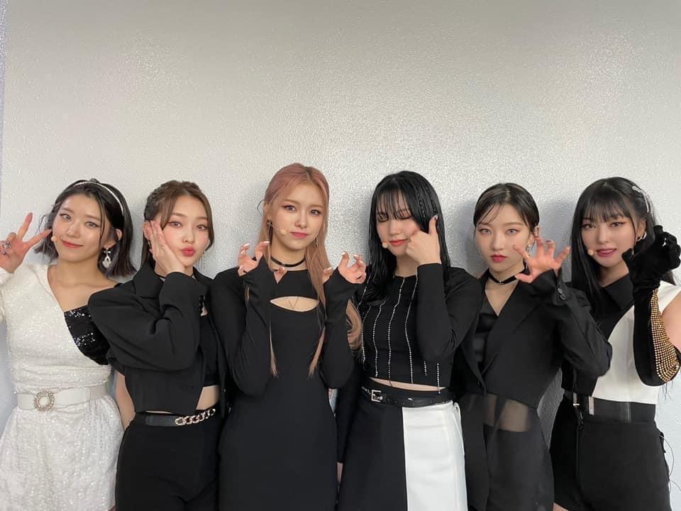 韓國女團「DreamNote」由BoNi（左起）、Lara、Eunjo、Sumin、YOUI、MISO組成，最近相隔1年9個月推出了新專輯《Dreams Alive》。（iMe提供）