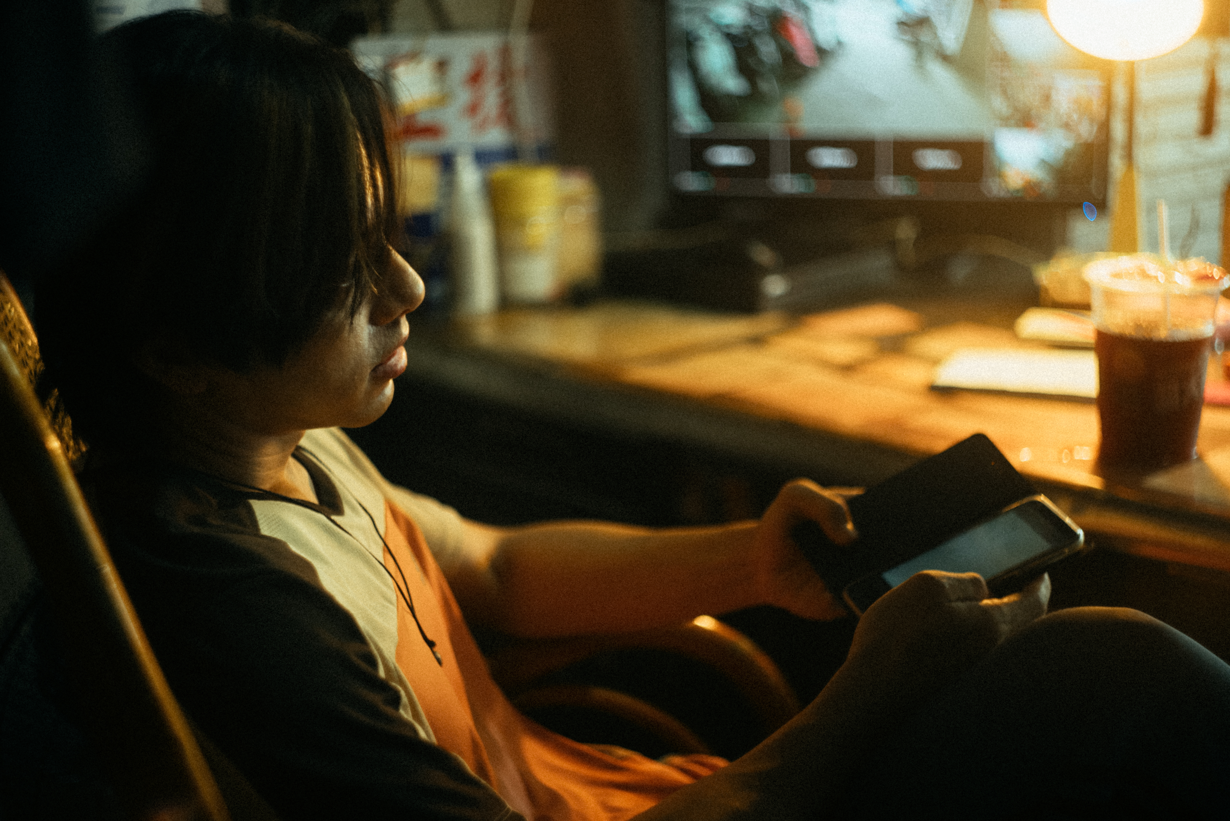 茄子蛋的新歌找來坤達主演，有濃濃的浪子氣息。（Spacebar提供）